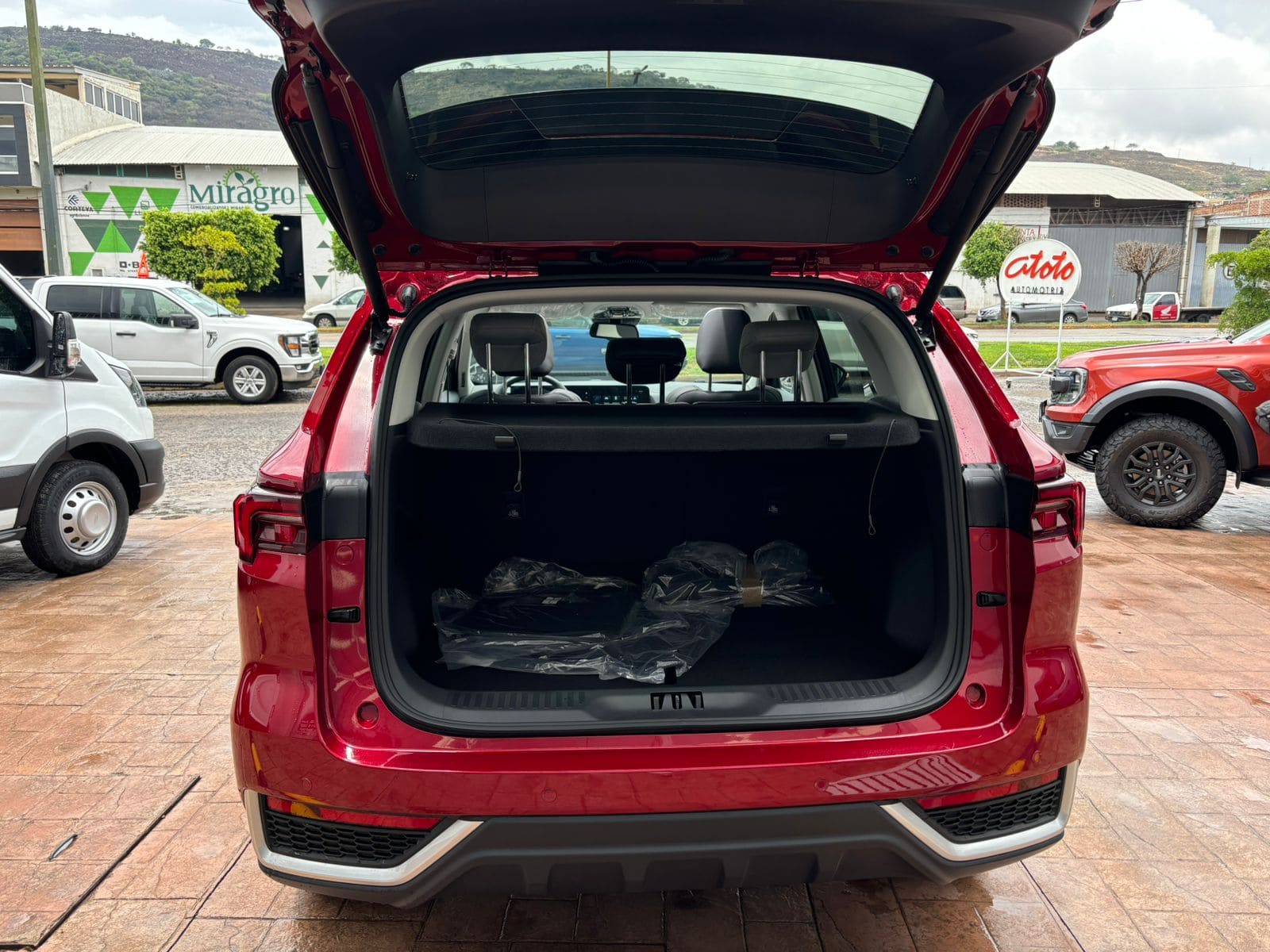 Ford Territory 2024 Titanium Automático Rojo