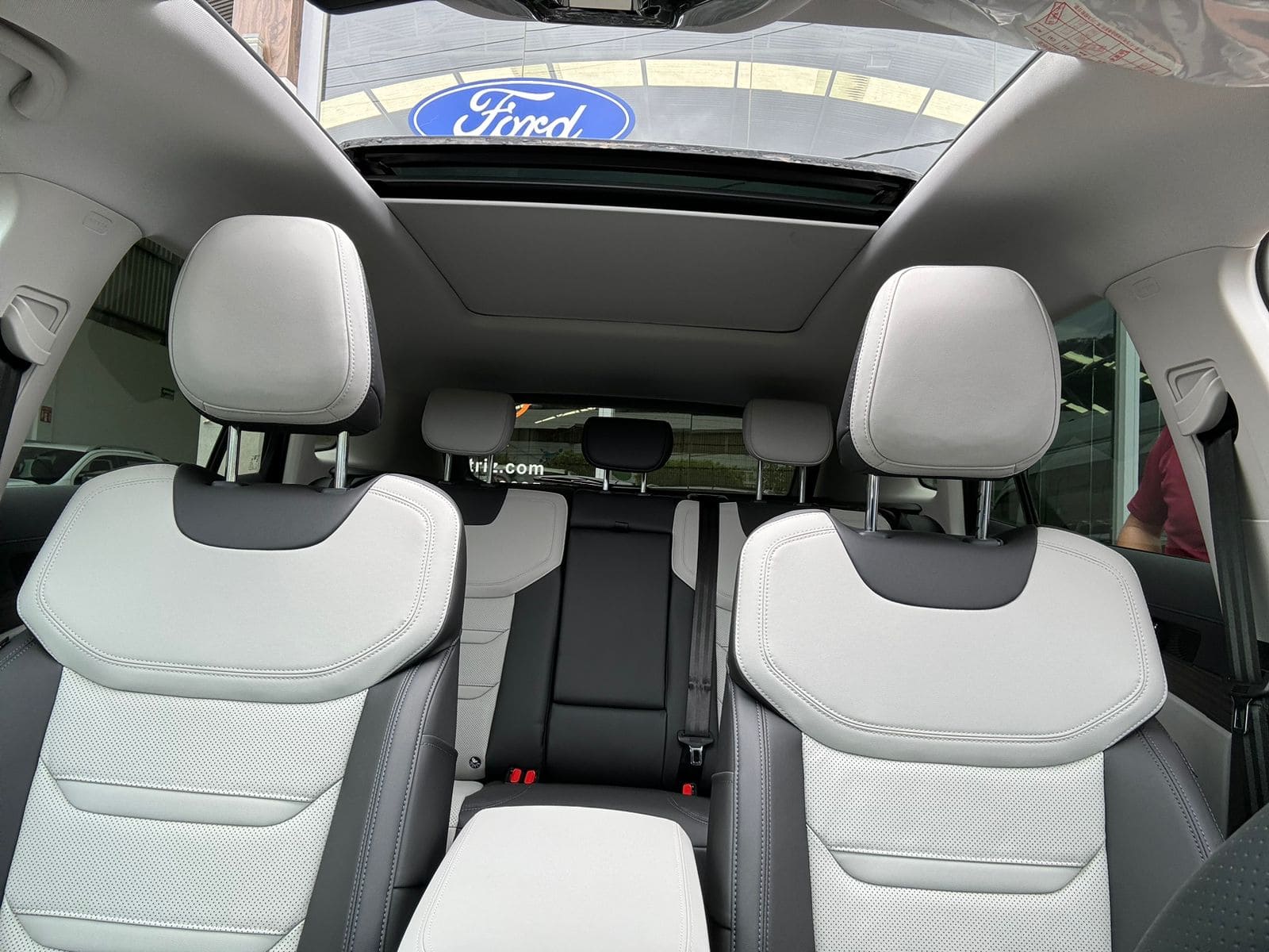 Ford Territory 2024 Titanium Automático Rojo