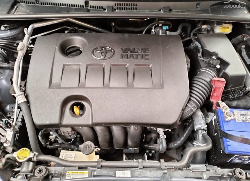 Toyota Corolla 2018 Automático rines Gris
