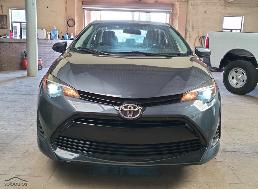 Toyota Corolla 2018 Automático rines Gris