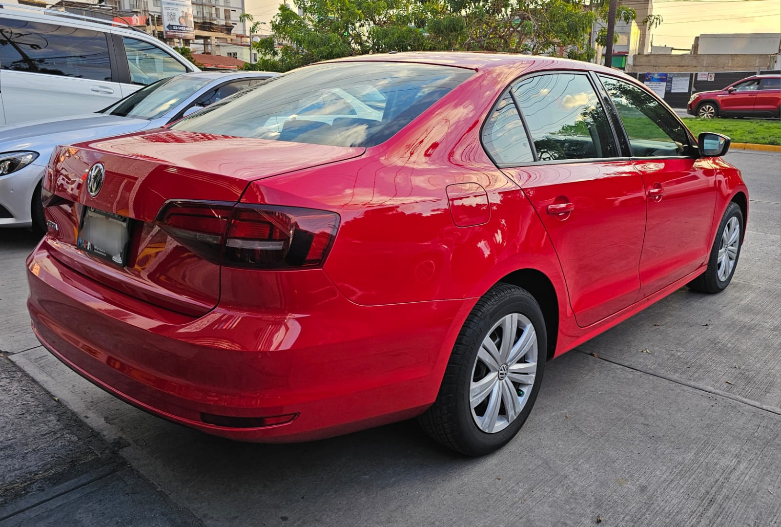 Volkswagen Jetta 2018 2.0 Lt Automático Rojo