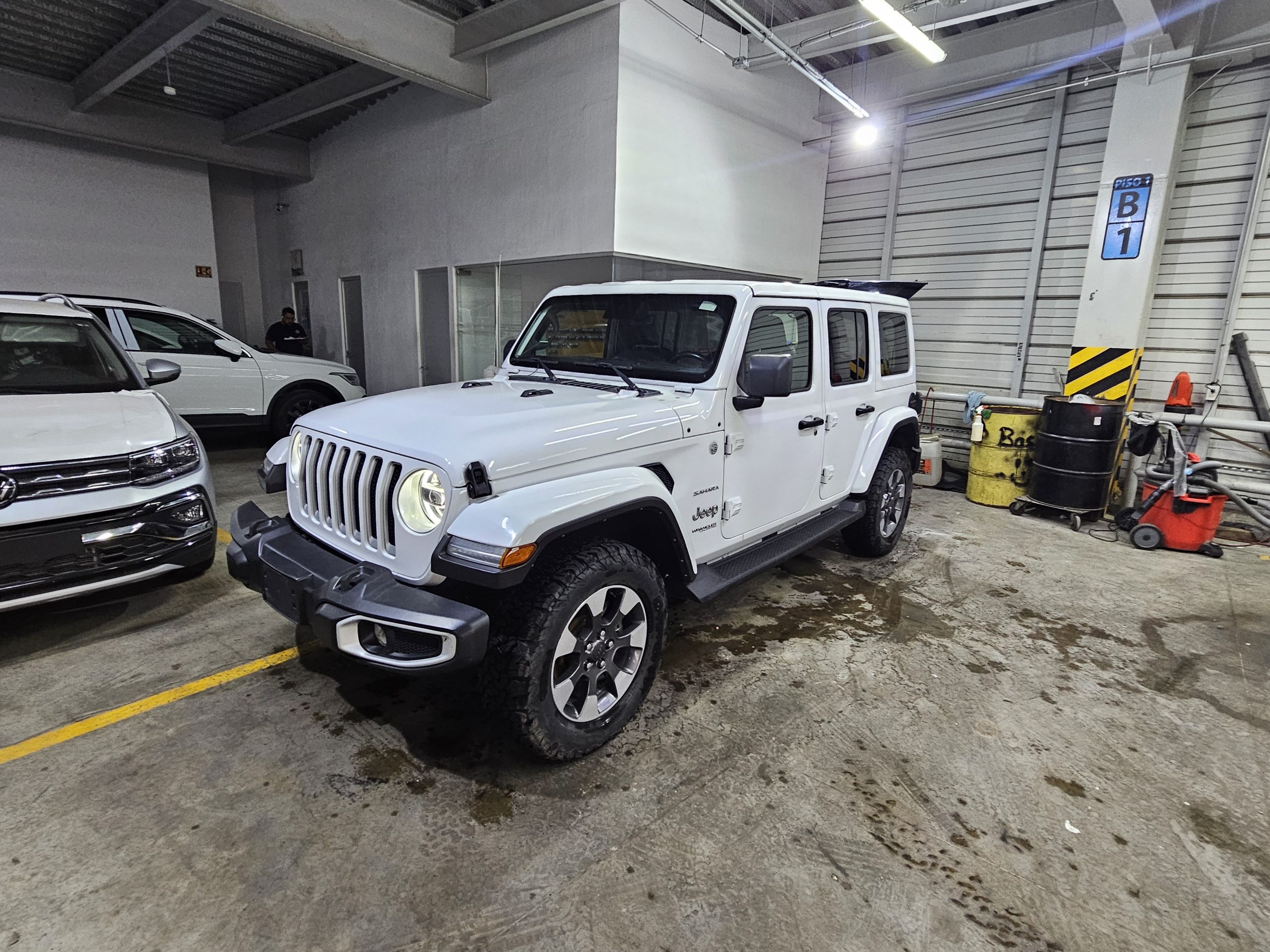 Jeep Wrangler 2022 Wrangler Unlimited Sahara Automático Blanco