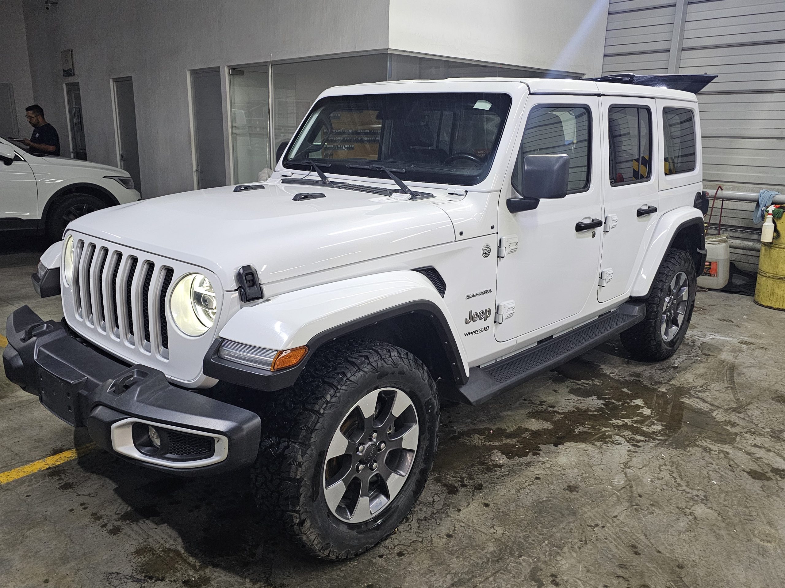 Jeep Wrangler 2022 Wrangler Unlimited Sahara Automático Blanco