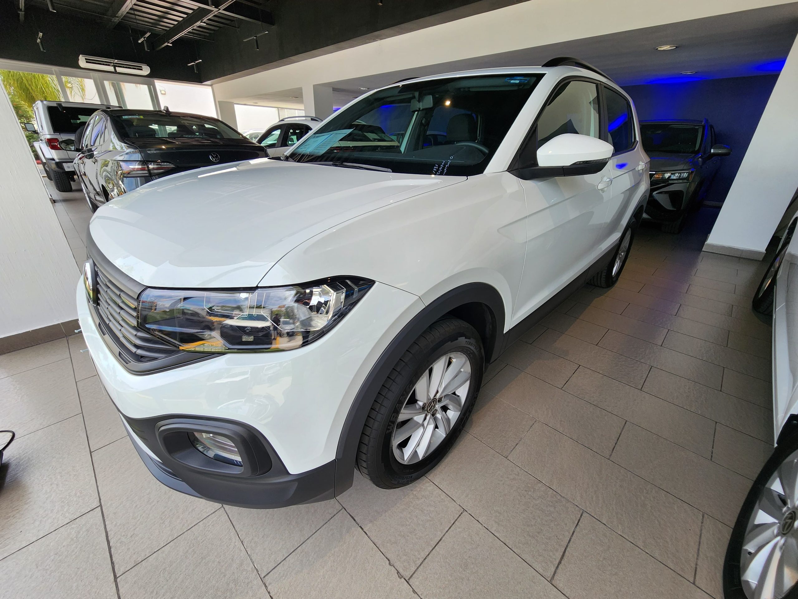 Volkswagen T-Cross 2023 Trendline Automático Blanco