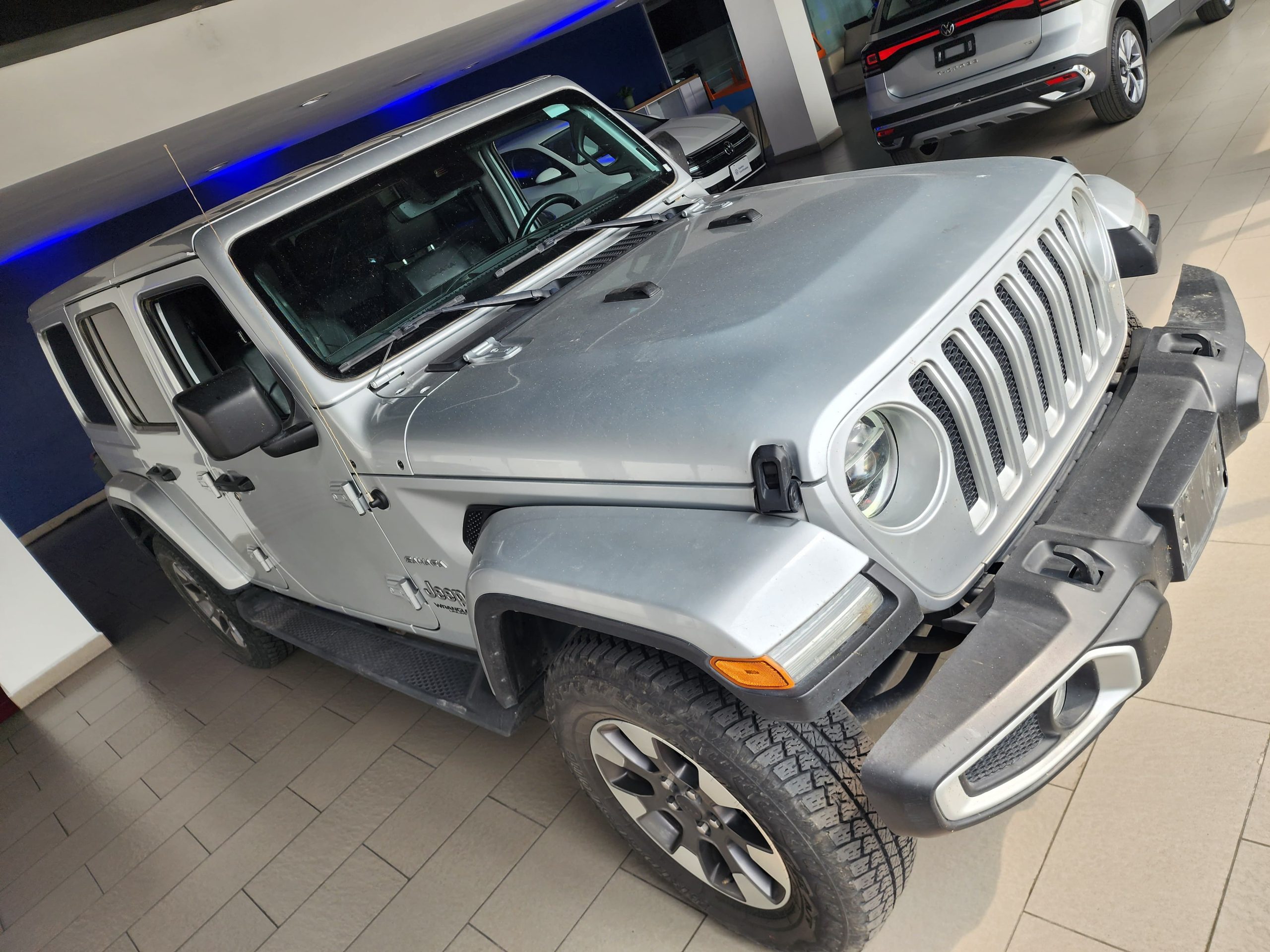 Jeep Wrangler 2022 Wrangler Unlimited Sahara Automático Plata