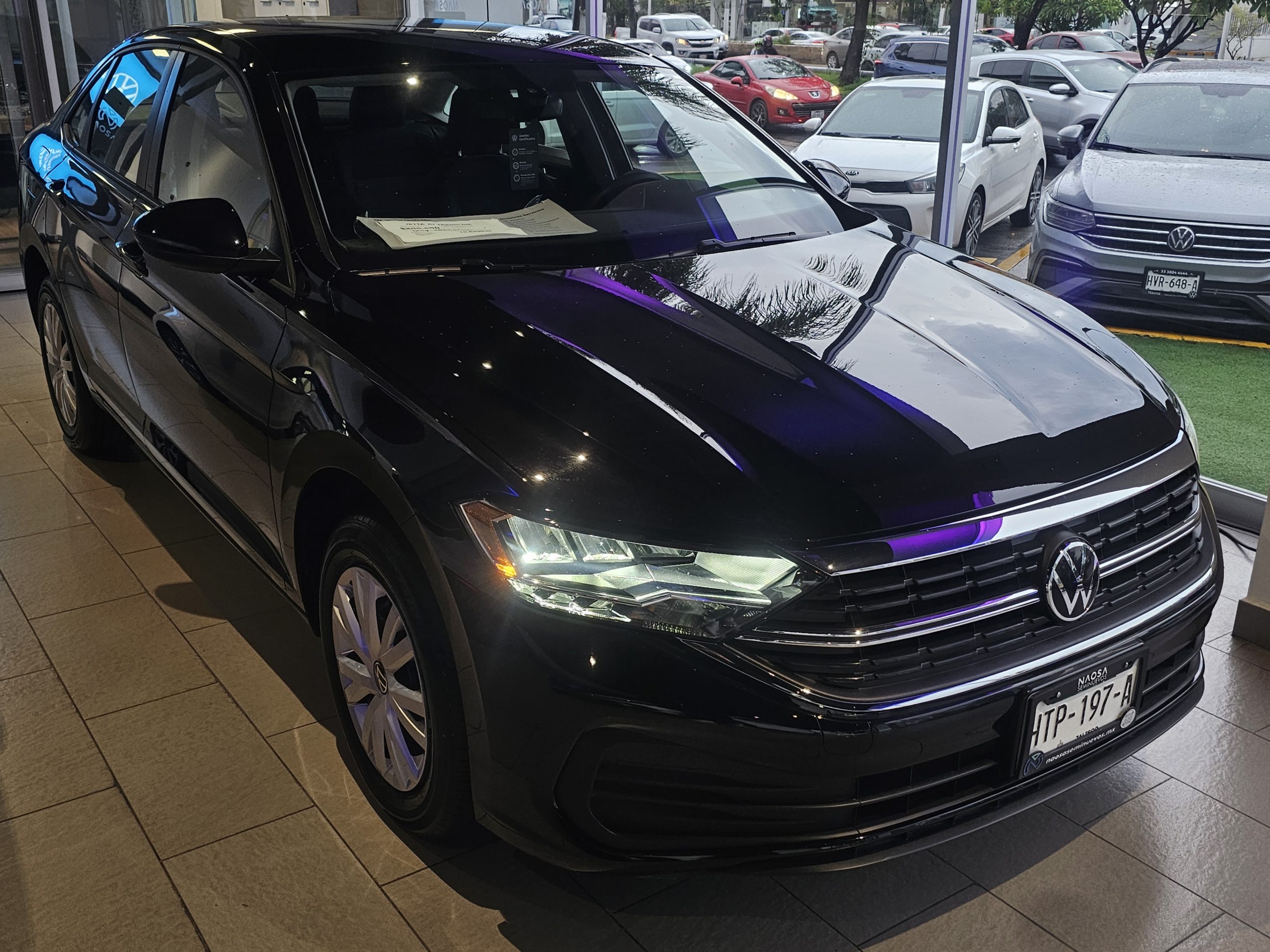 Volkswagen Jetta 2023 Trendline Automático Negro