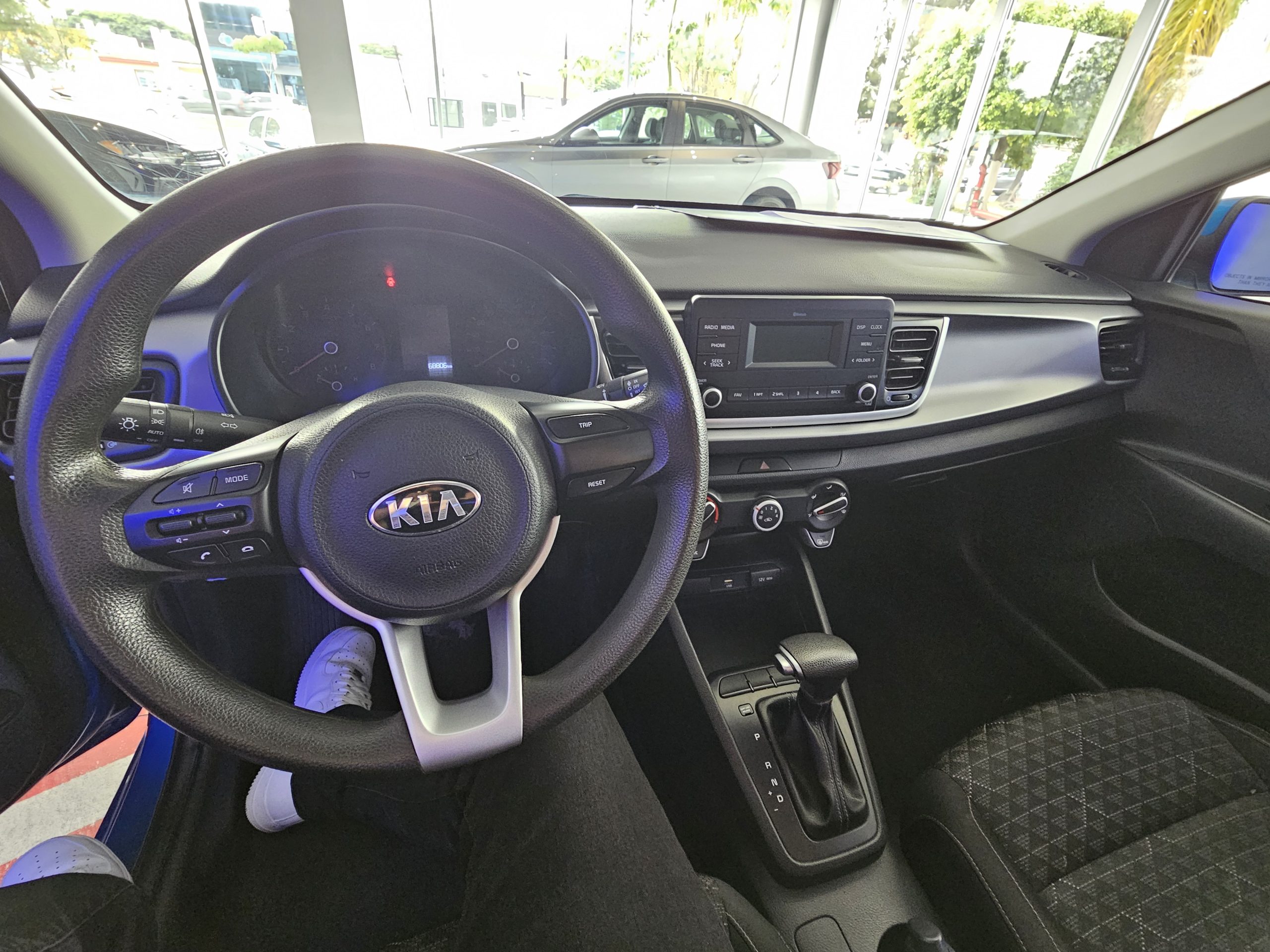 Kia Rio 2022 L Automático Azul