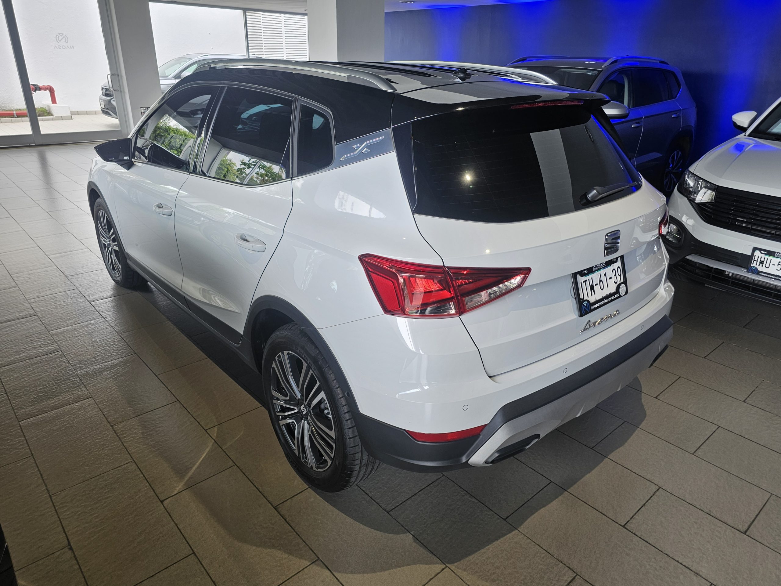 Seat Arona 2023 Xperience Automático Blanco