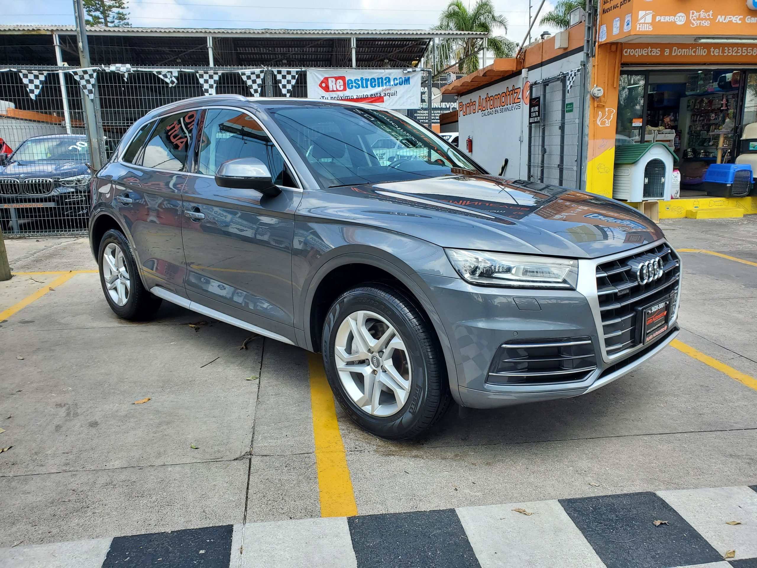 Audi Q5 2018 Select Automático Gris