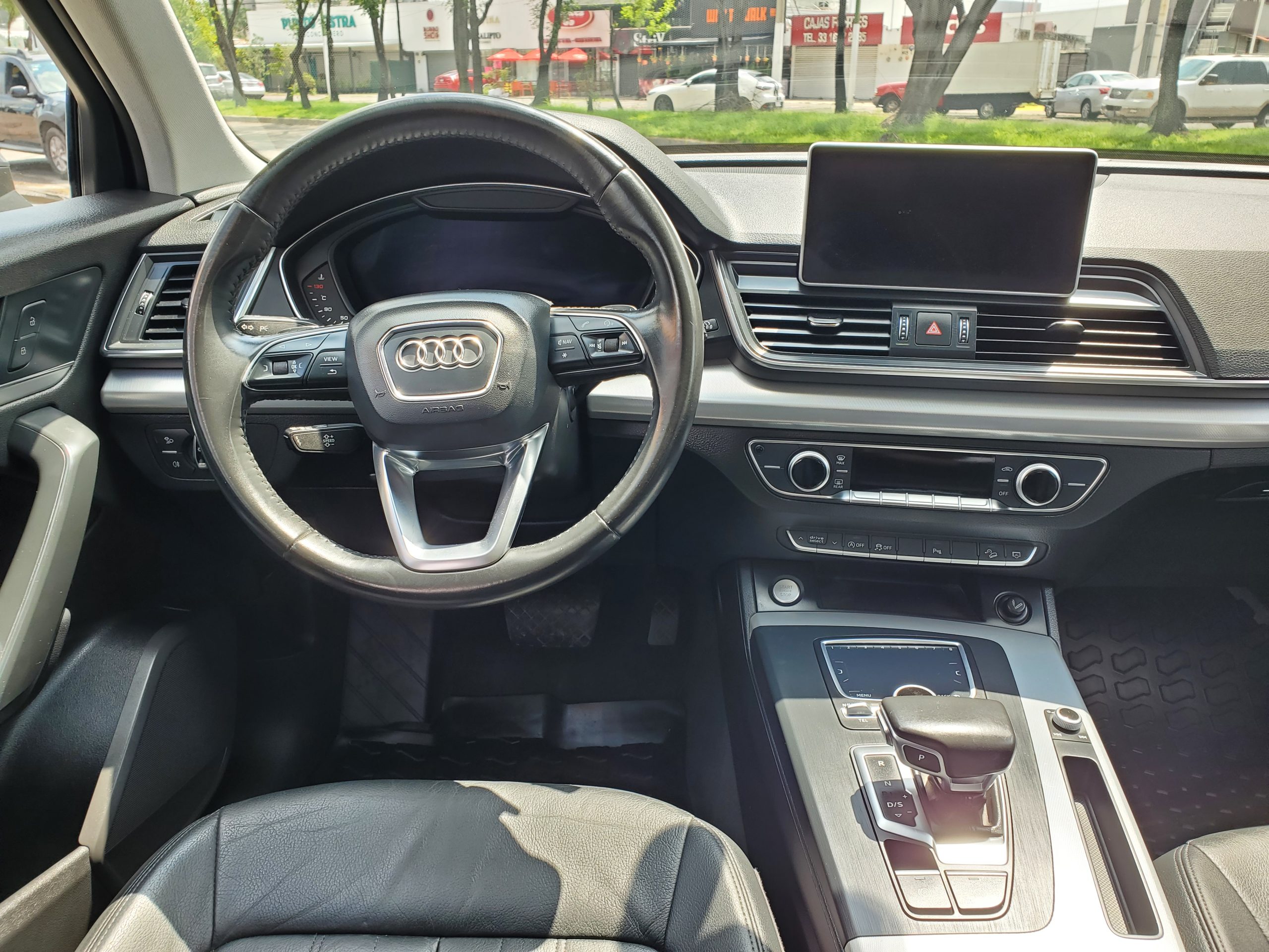 Audi Q5 2018 Select Automático Gris