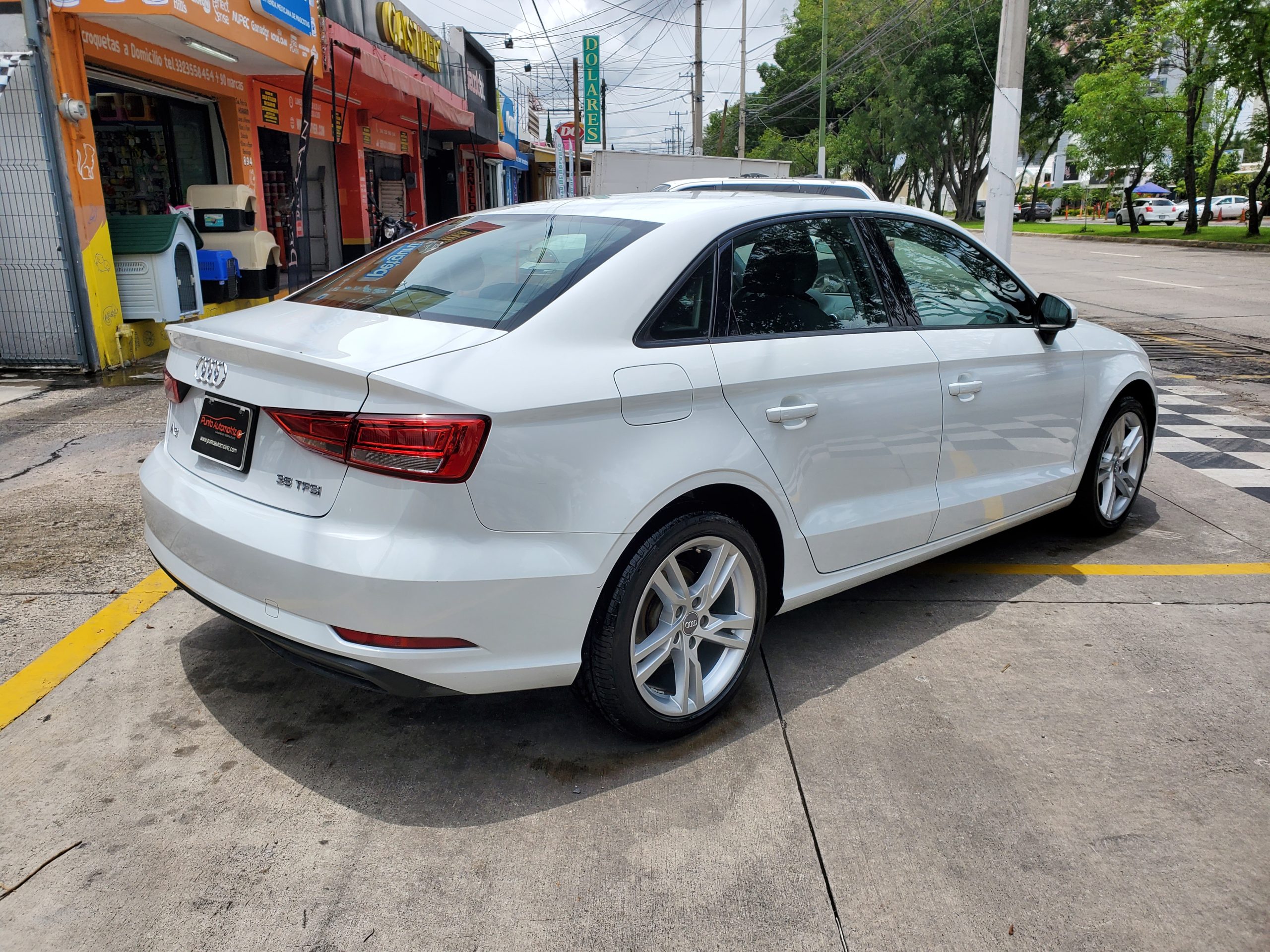 Audi A3 2019 Dynamic 1.4 Automático Blanco