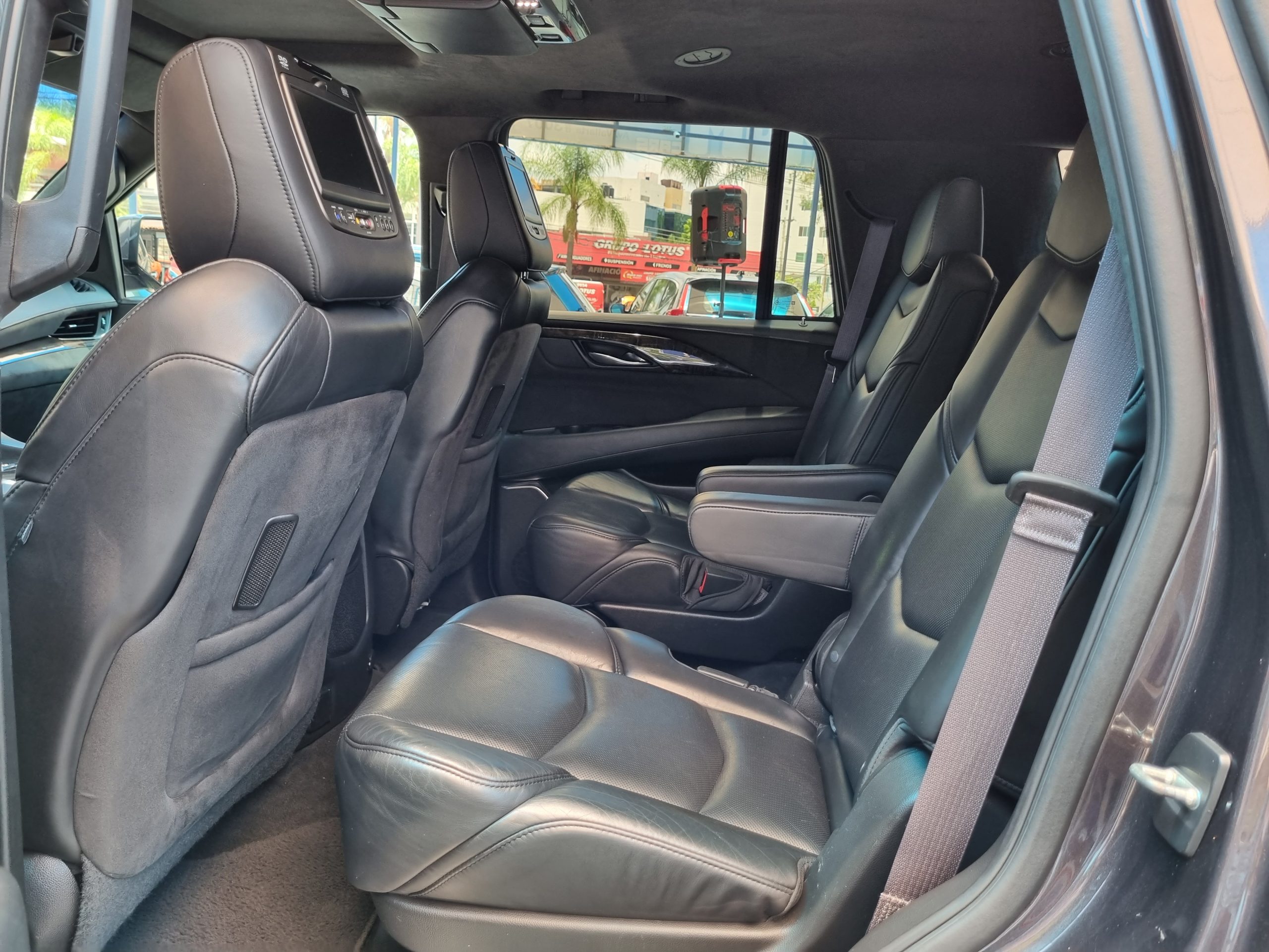 Cadillac Escalade 2015 ESCALADE PLATINUM Automático Gris