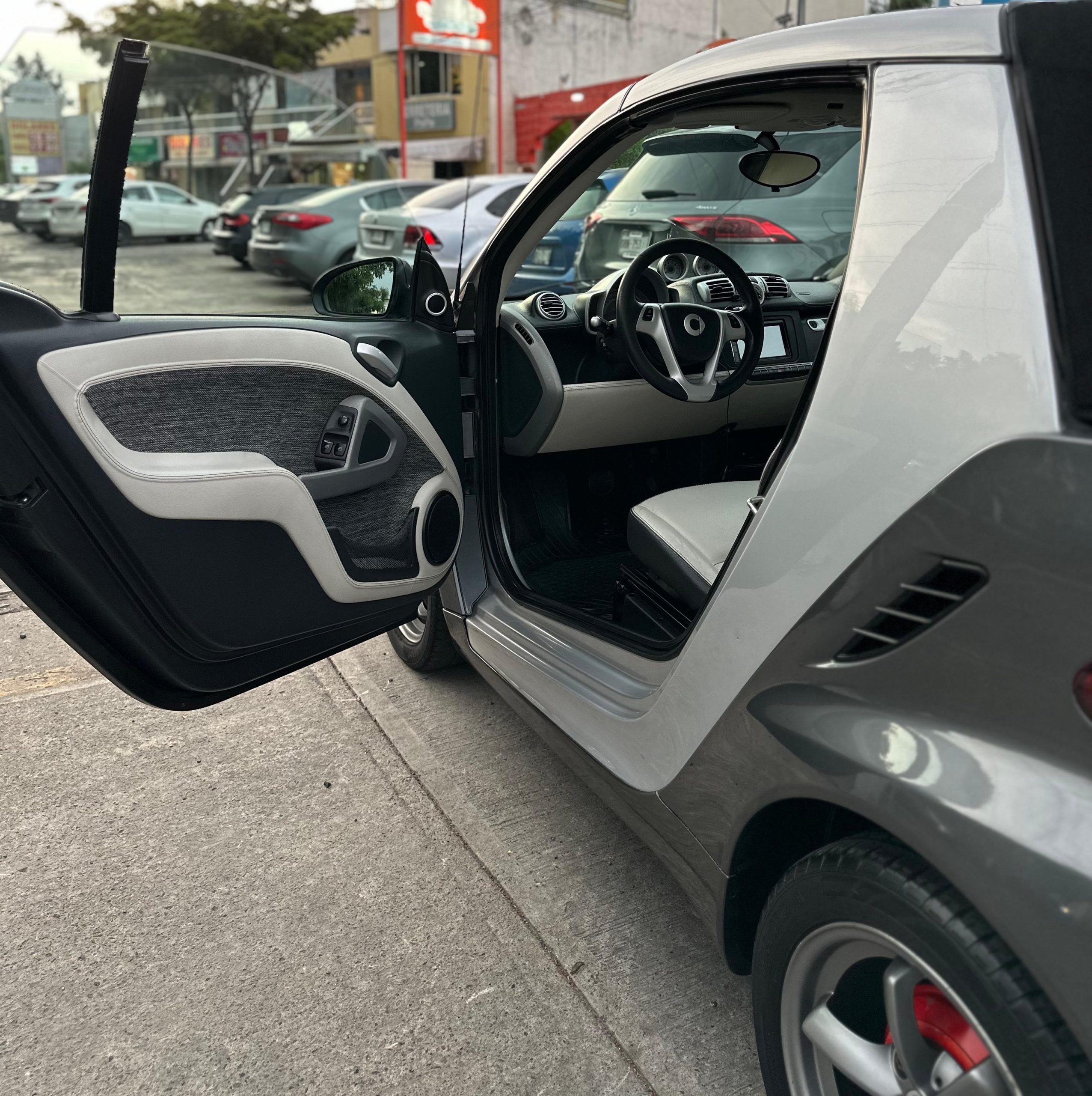 Smart Fortwo 2012 Body Pane Automático Gris