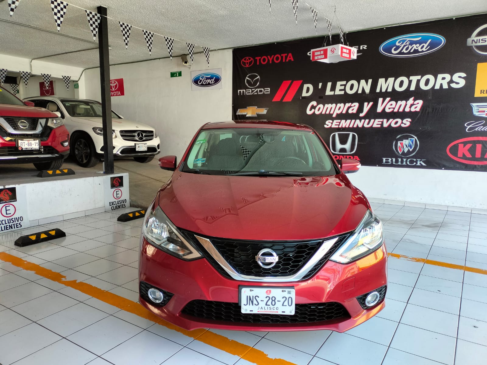 Nissan Sentra 2017 Advance Manual Rojo