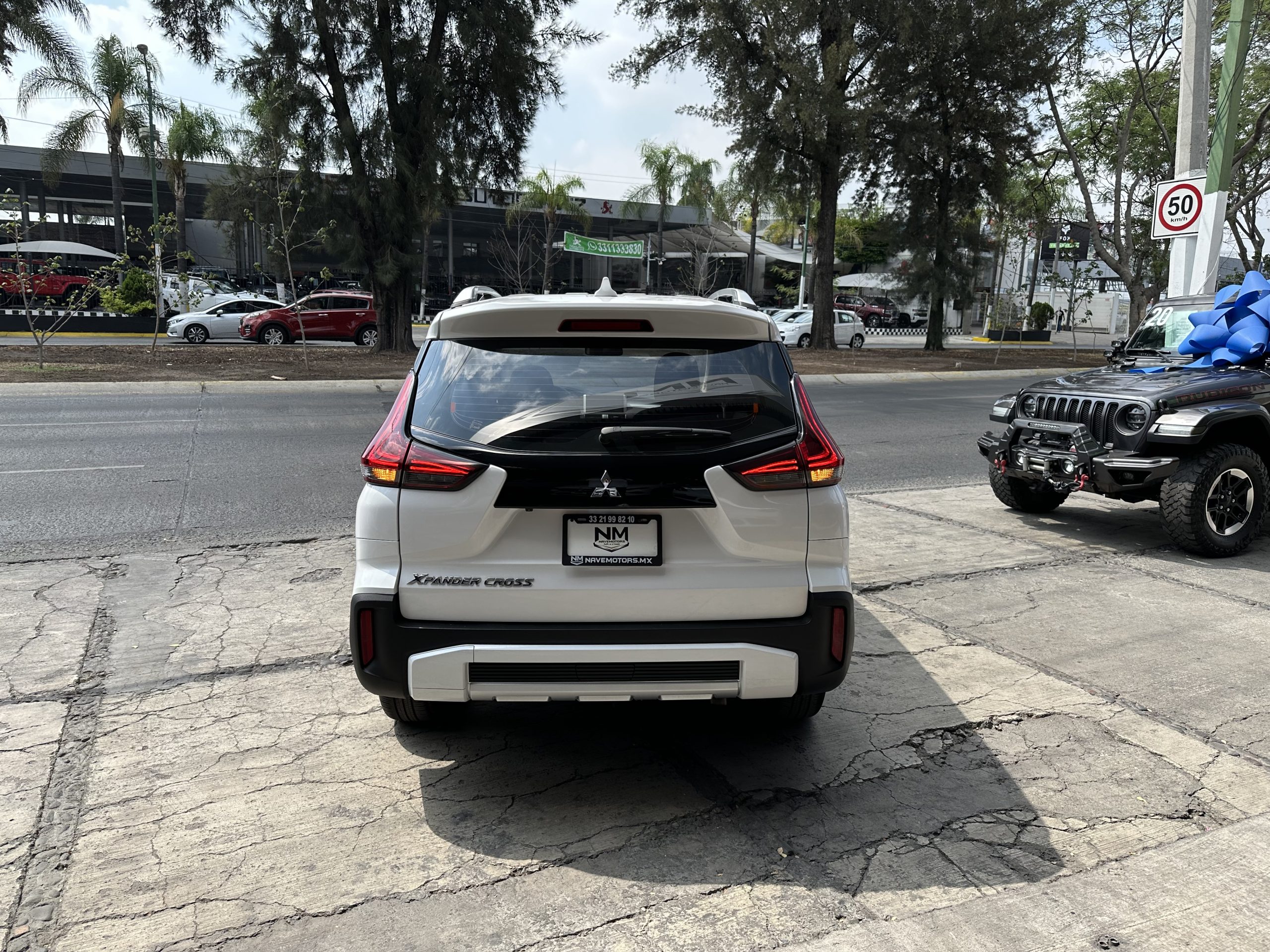 Mitsubishi XPander 2023 Ltd Automático Blanco