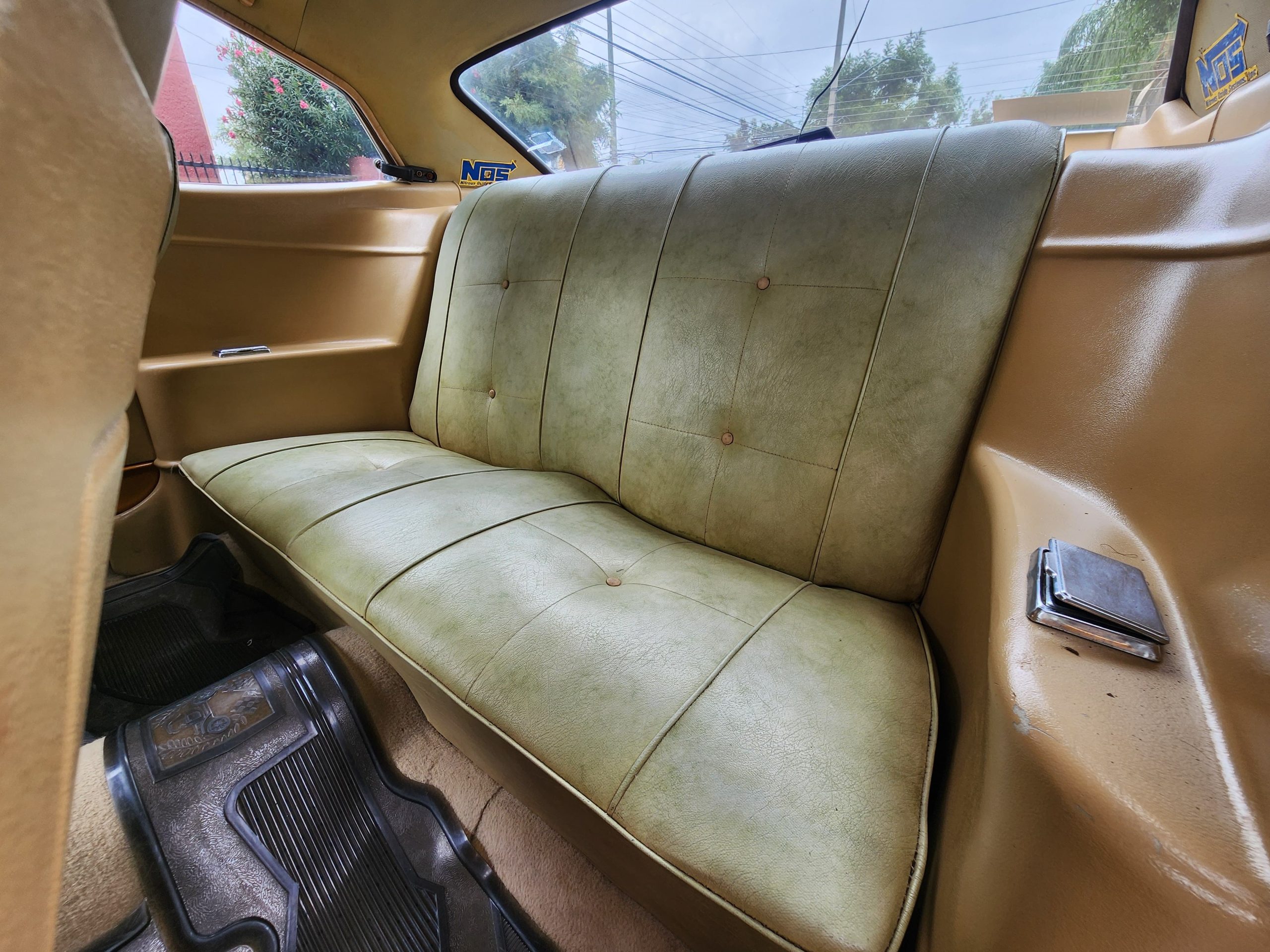 Ford Maverick 1976 Sedán Manual Bronce