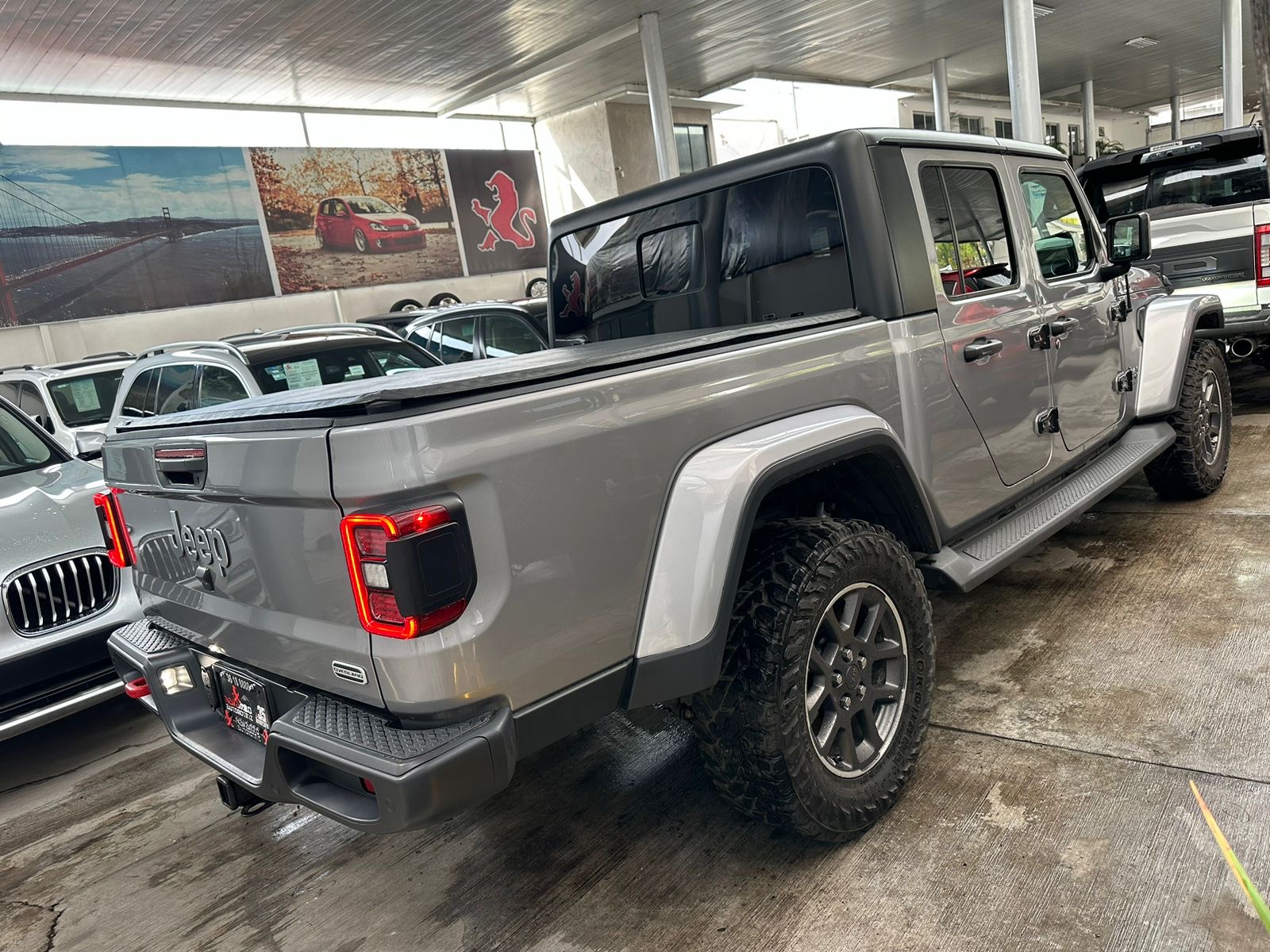 Jeep Gladiator 2020 Overland Automático Gris