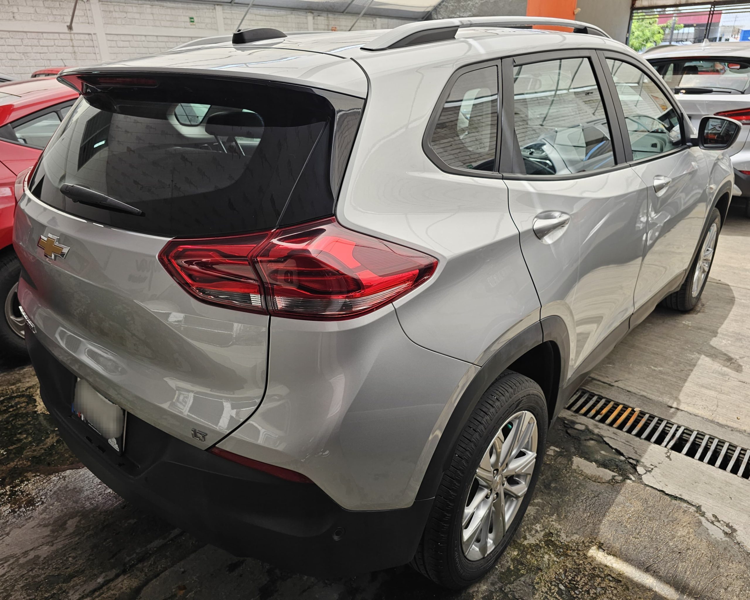 Chevrolet tracker 2021 LT Automático Plata