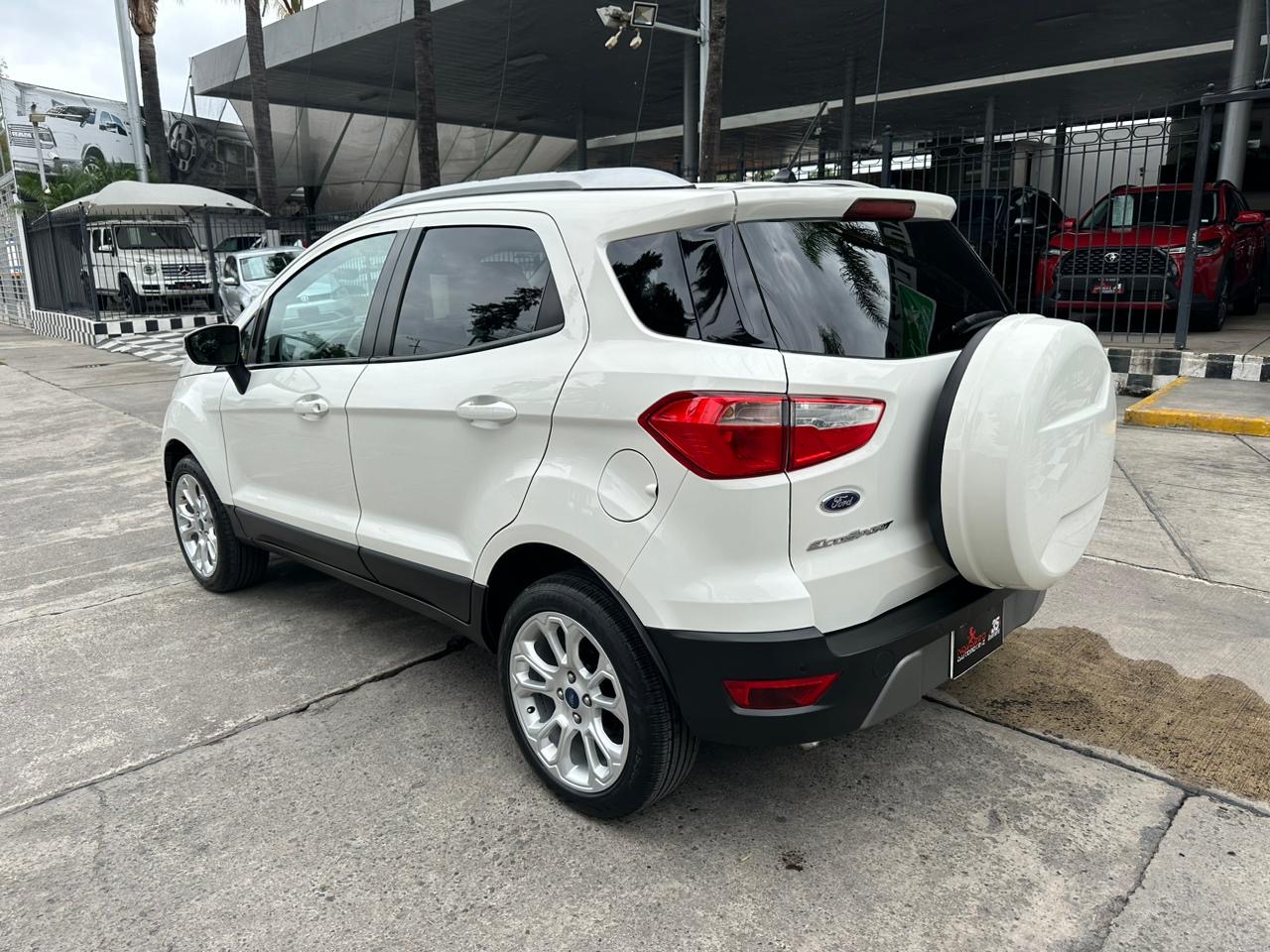 Ford Ecosport 2018 Titanium Automático Blanco