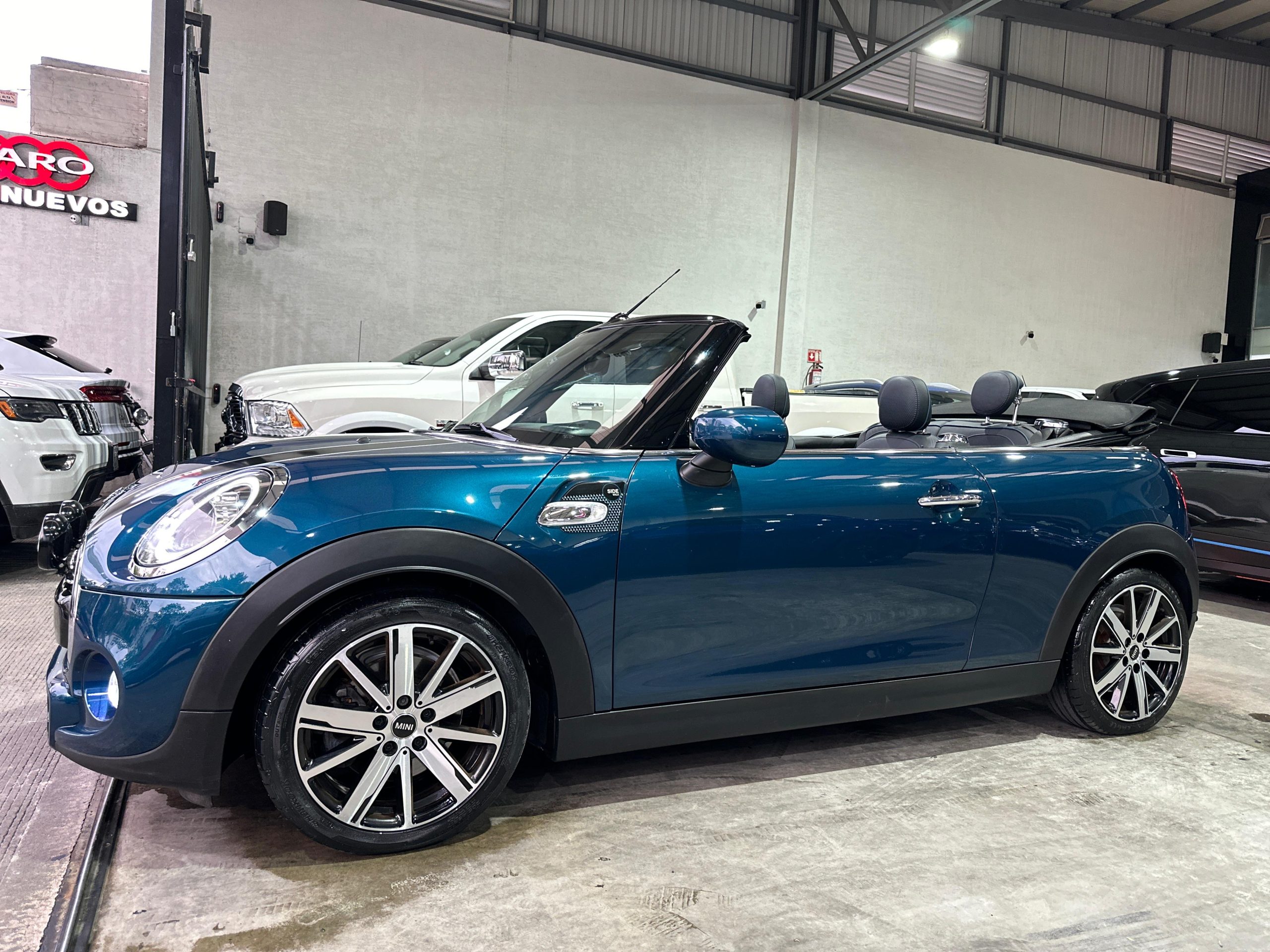 Mini Cooper 2021 SIDE WALK Automático Azul