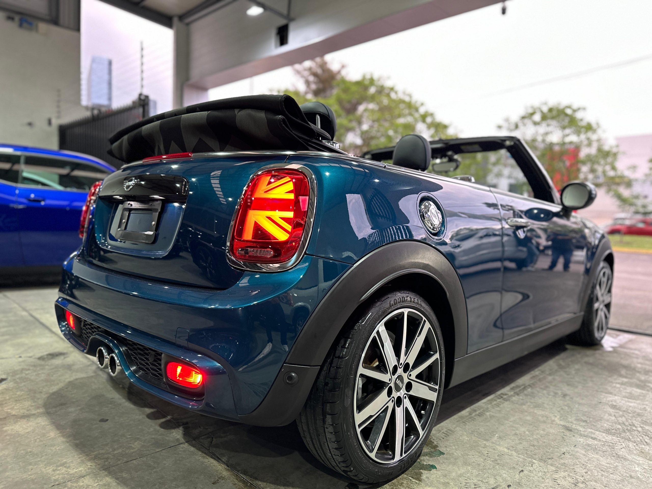 Mini Cooper 2021 SIDE WALK Automático Azul