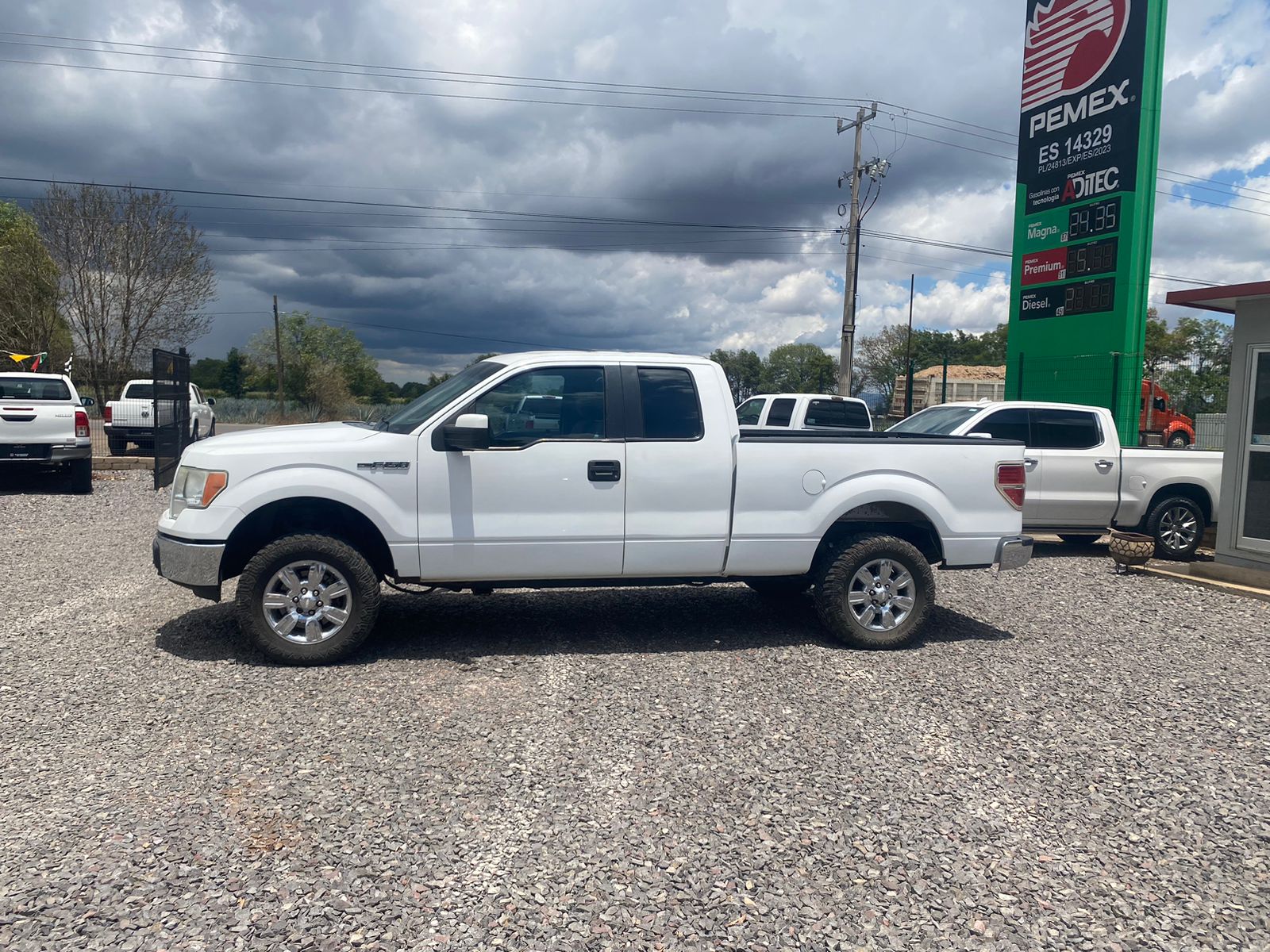 Ford F150 2014 Súper Cab 4x4 V6 Automático Blanco