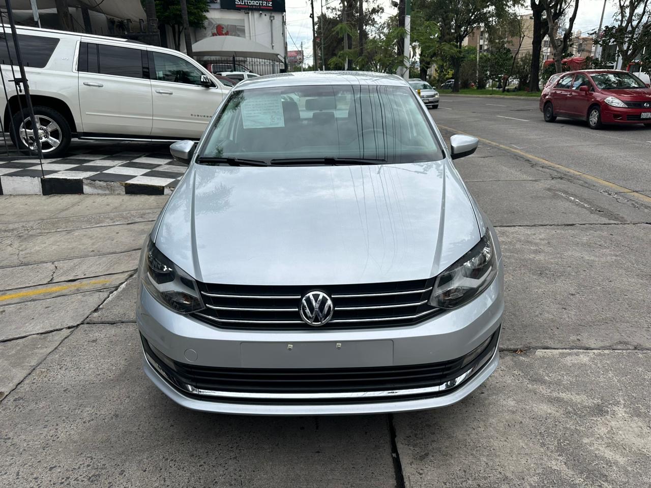 Volkswagen Vento 2017 Confortline Automático Plata