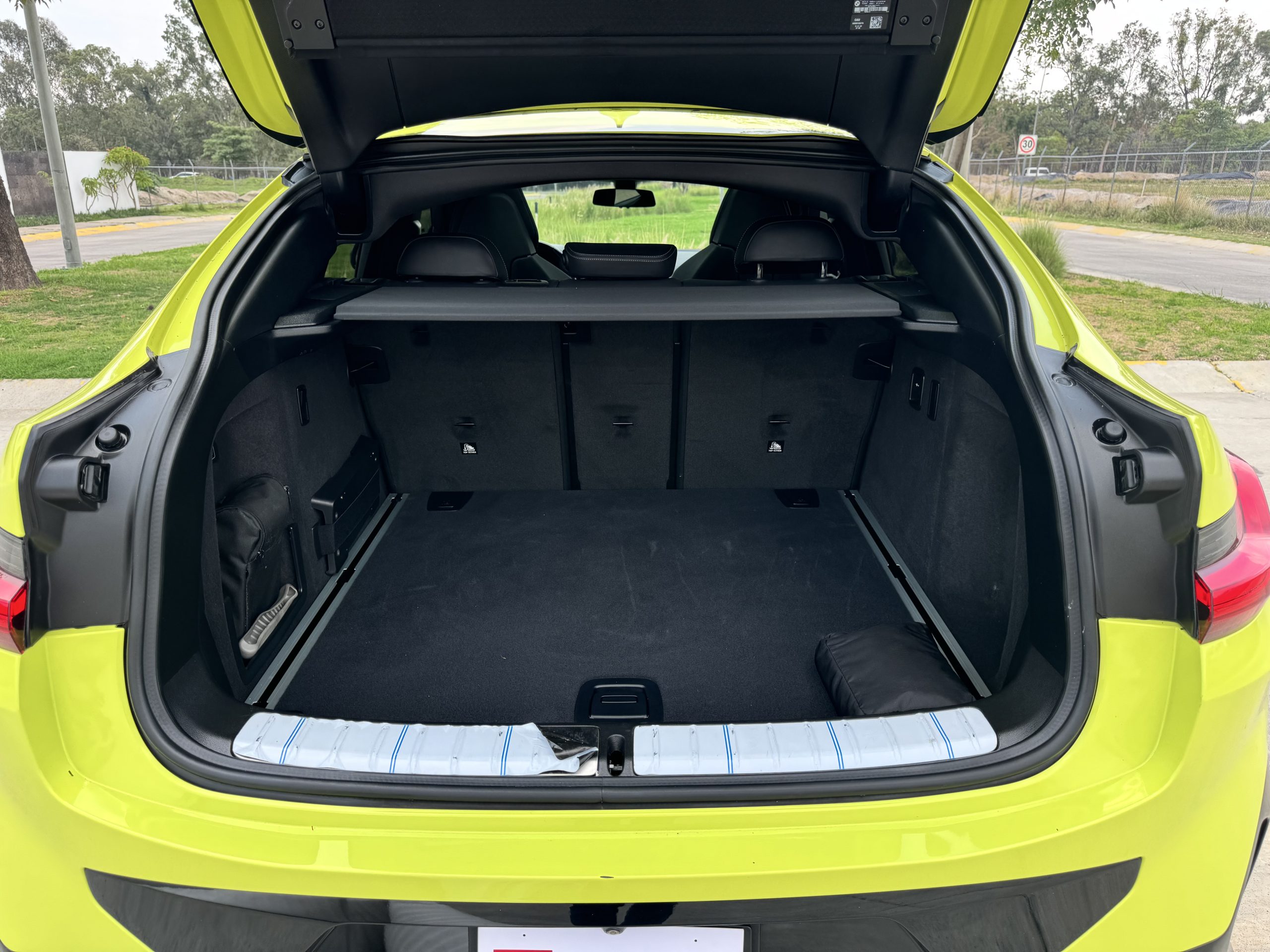 BMW X4 2023 M Competition Automático Amarillo