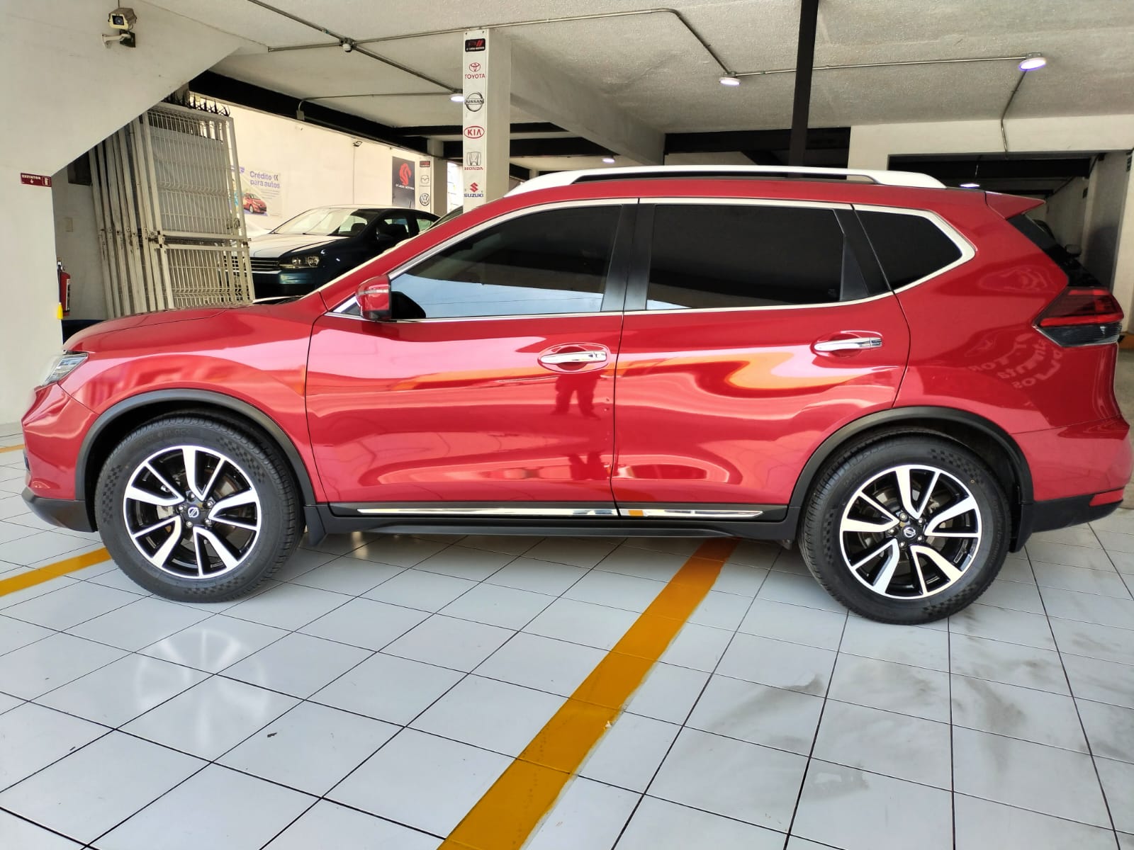 Nissan X-Trail 2020 Xtrail Exclusive Automático Rojo