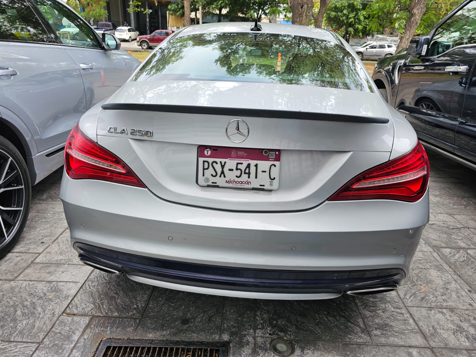 Mercedes-Benz Clase CLA 2017 250 SPORT Automático Gris