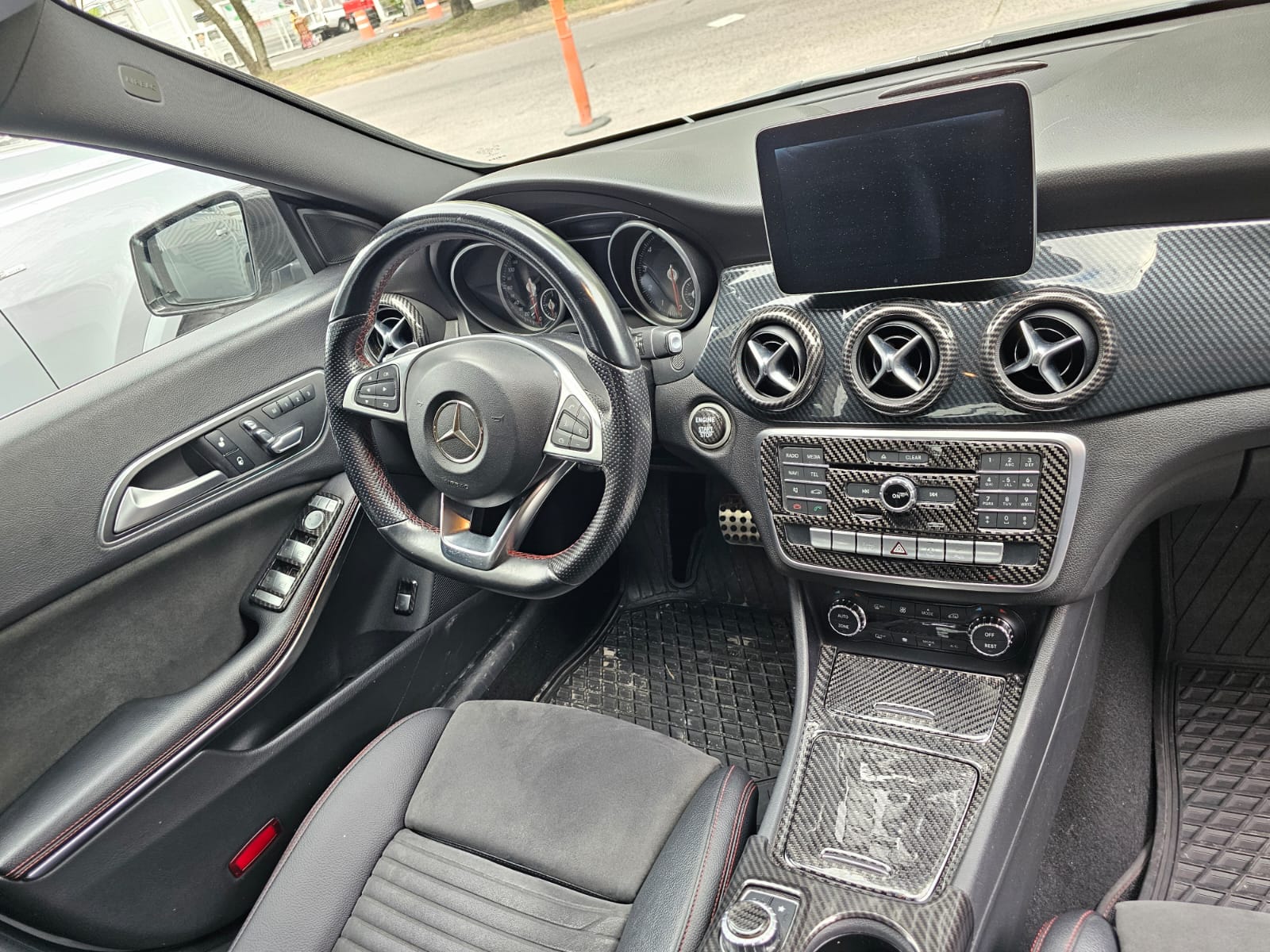 Mercedes-Benz Clase CLA 2017 250 SPORT Automático Gris