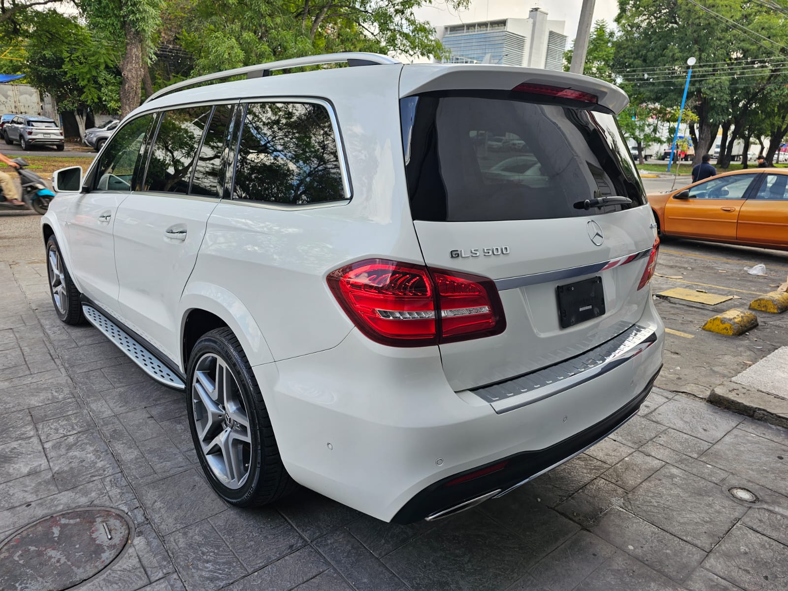 Mercedes-Benz Clase GLS 2019 GLS 500 Automático Blanco