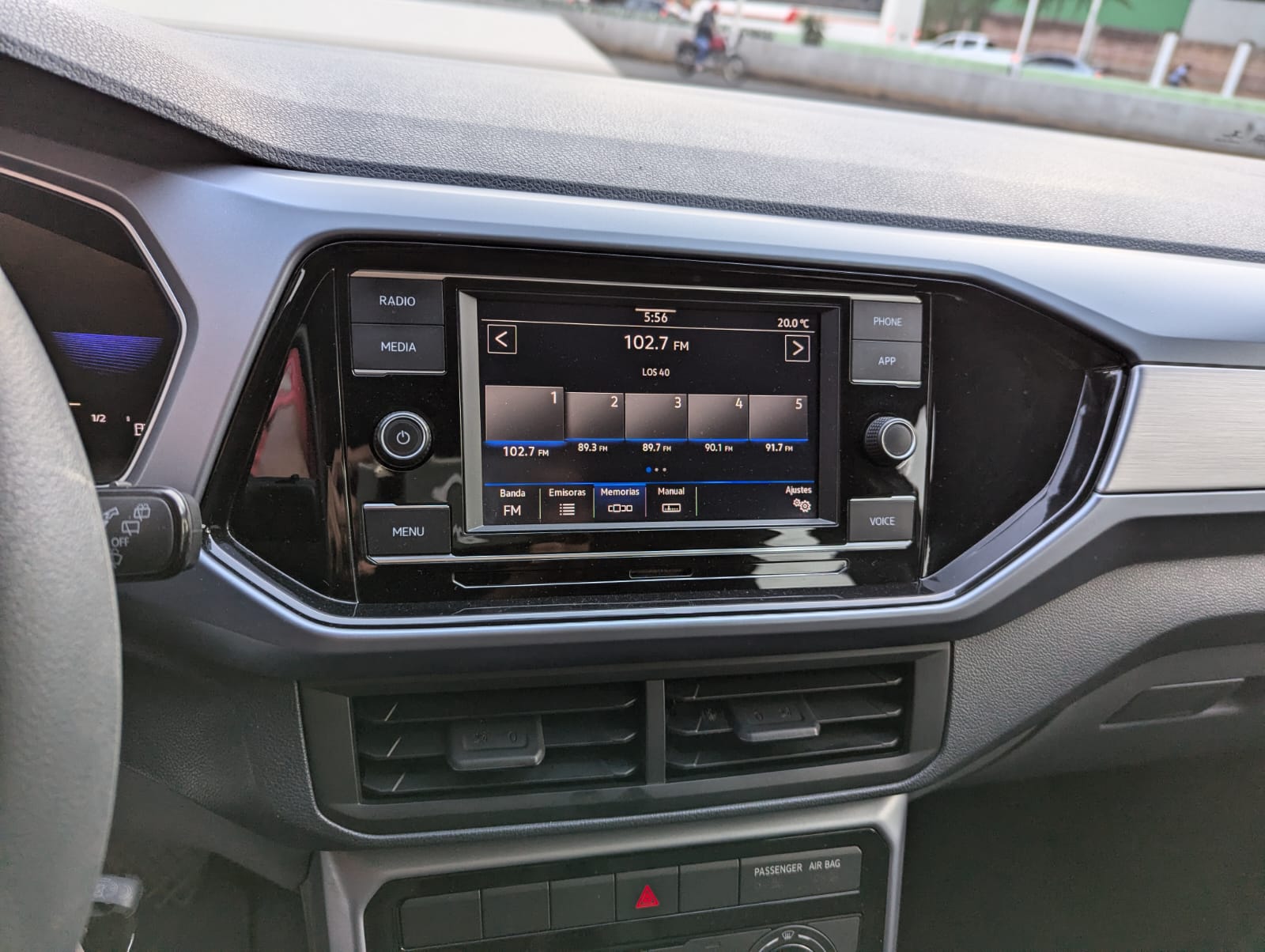 Volkswagen T-Cross 2023 Trendline Automático Gris