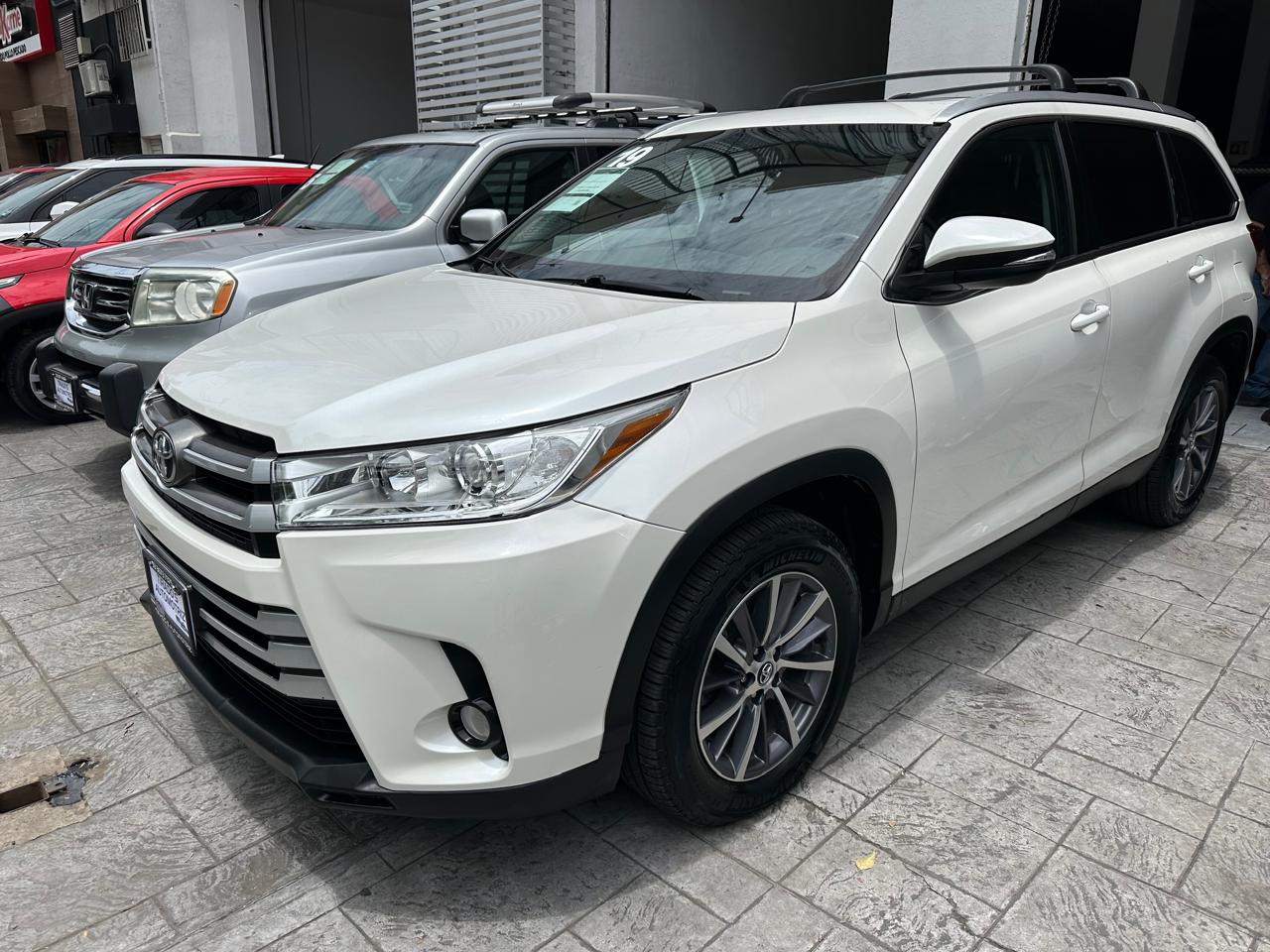 Toyota Highlander 2019 XLT Automático Blanco