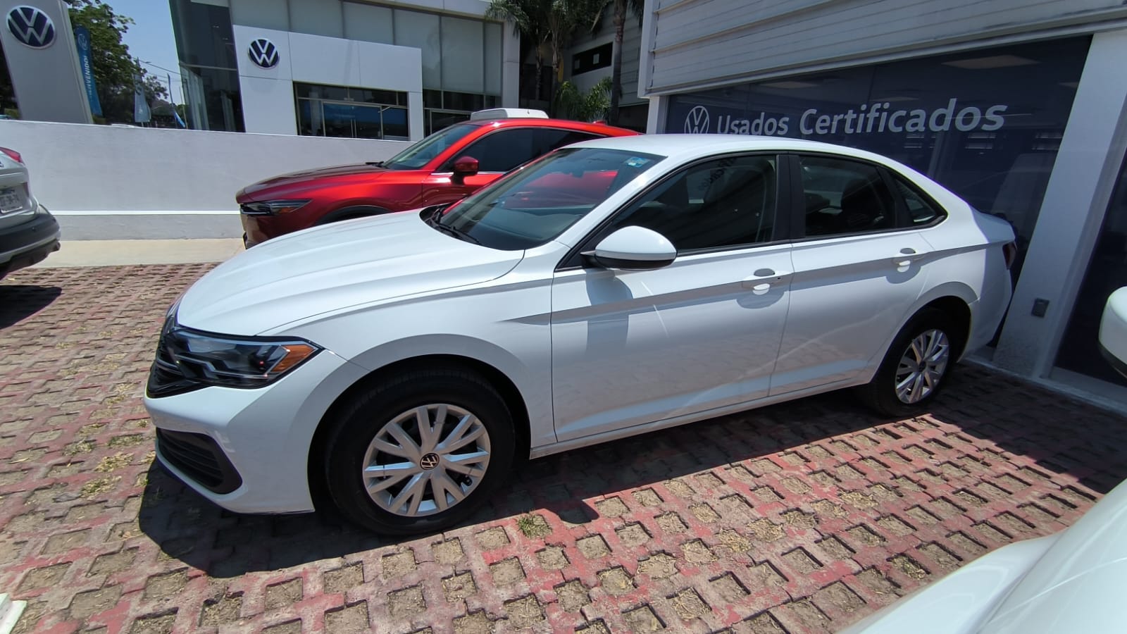 Volkswagen Jetta 2023 Trendline Automático Blanco