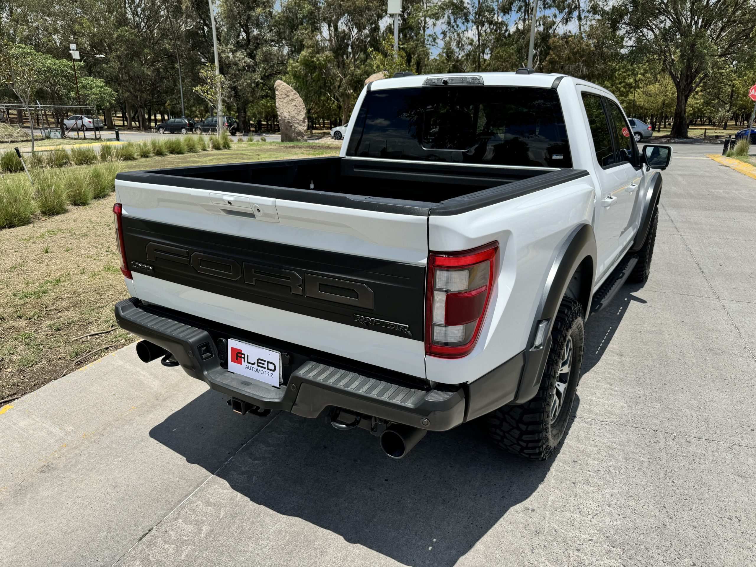 Ford Lobo 2022 Raptor Automático Blanco