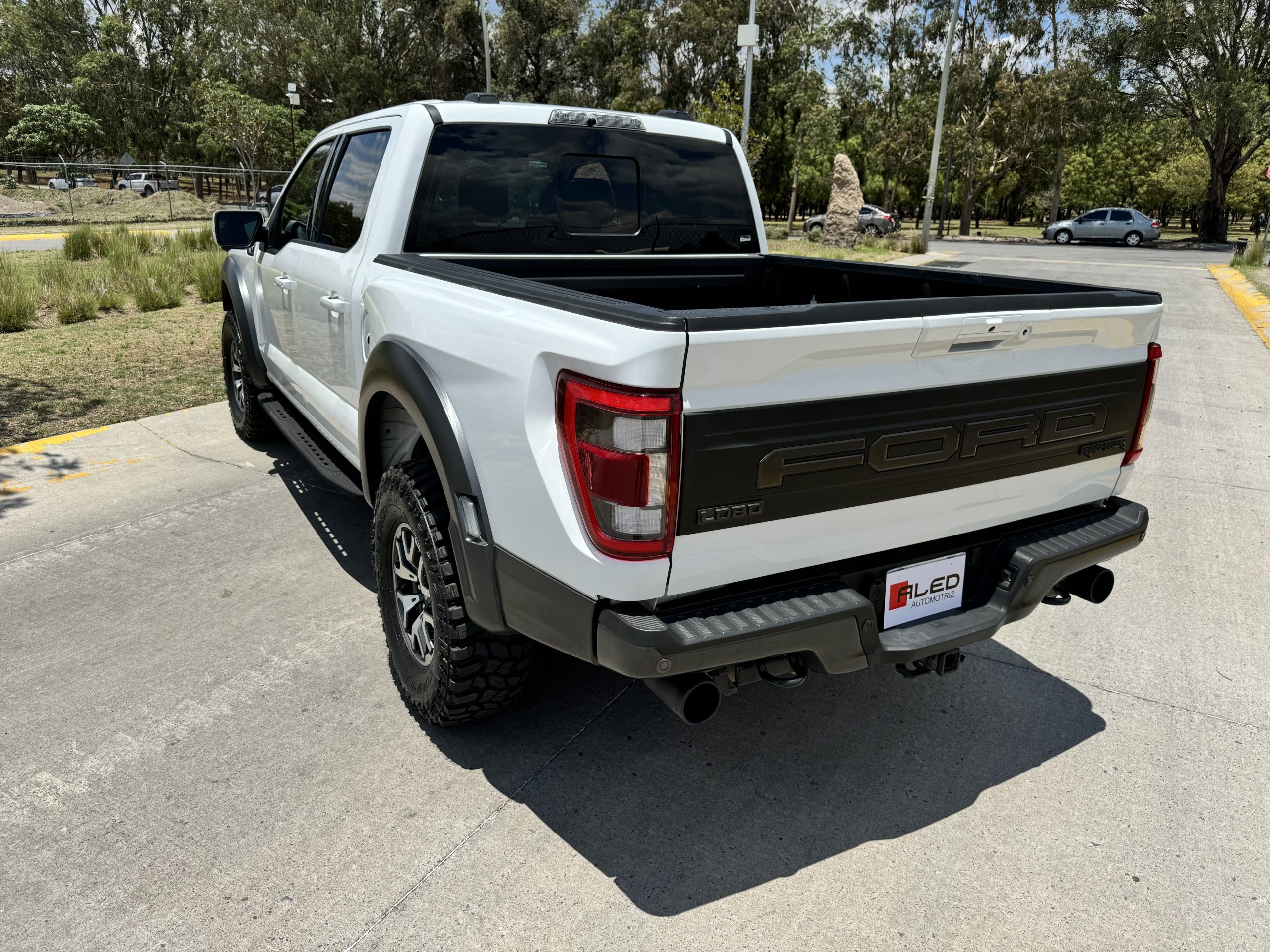 Ford Lobo 2022 Raptor Automático Blanco
