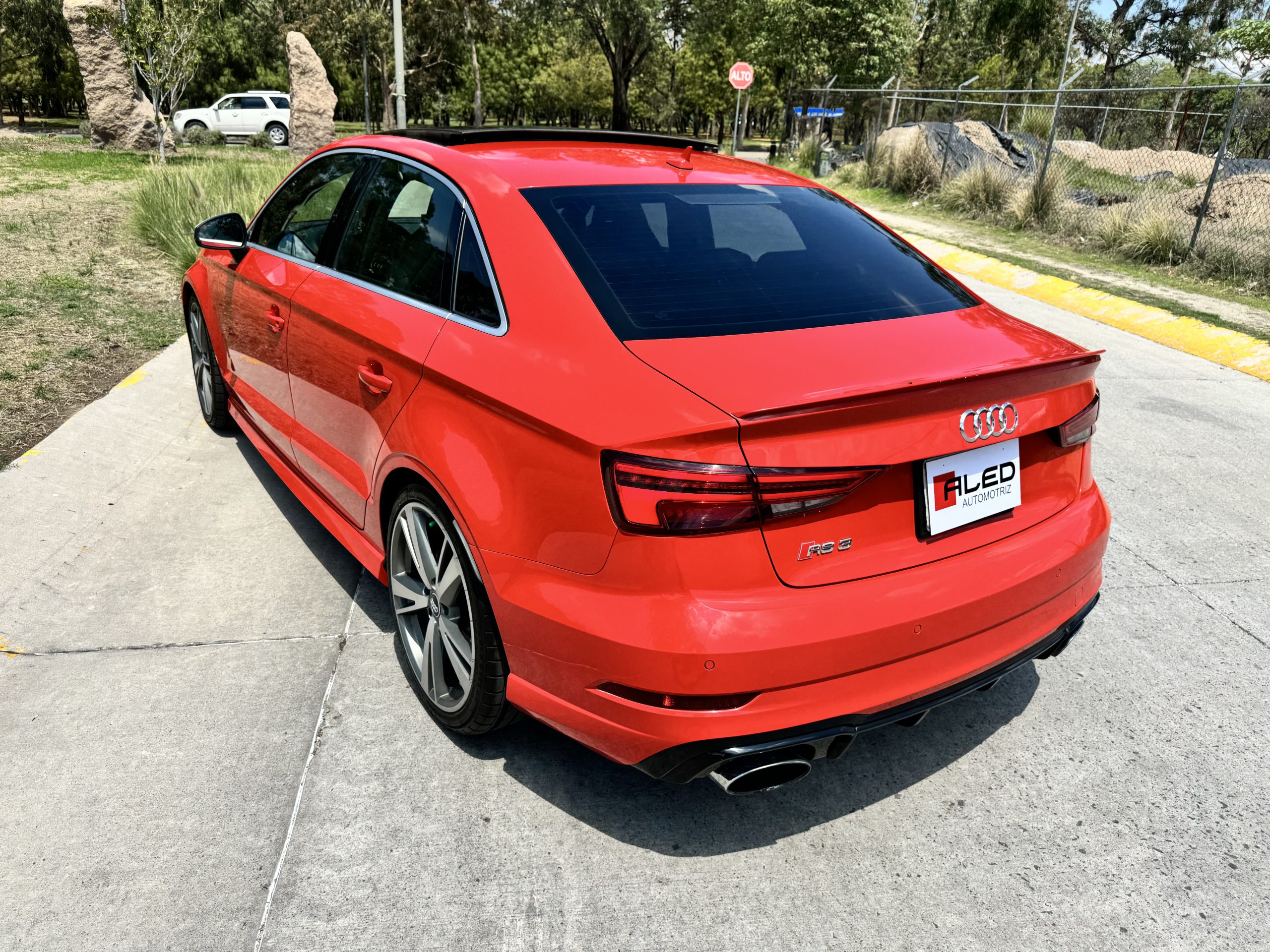 Audi RS 2018 RS3 Automático Naranja