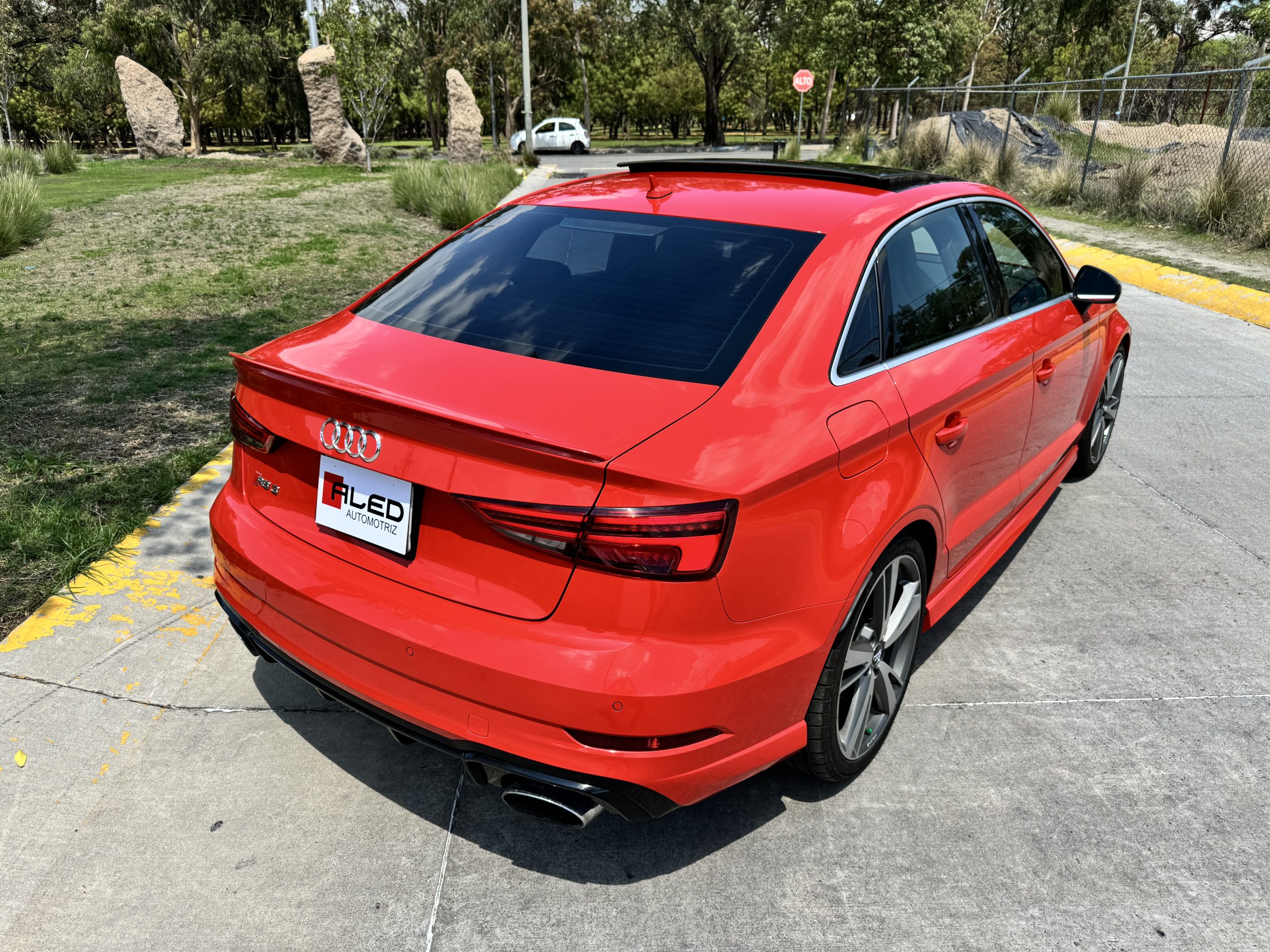 Audi RS 2018 RS3 Automático Naranja