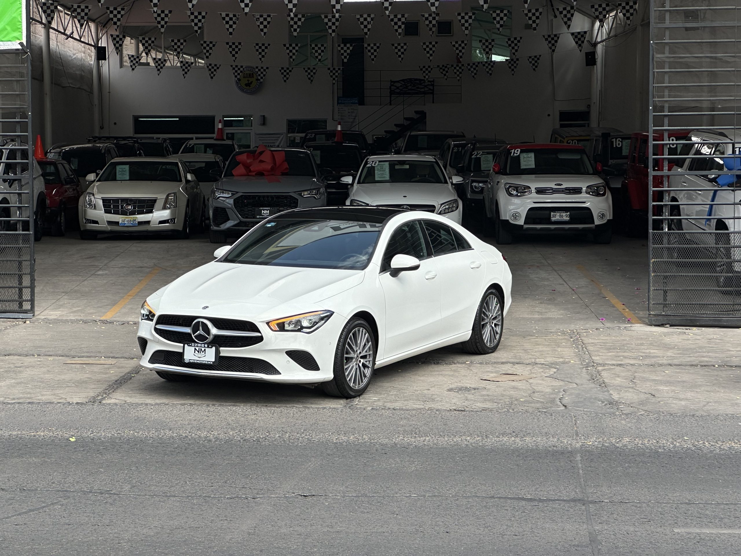 Mercedes-Benz Clase CLA 2021 Cla 200 Automático Blanco