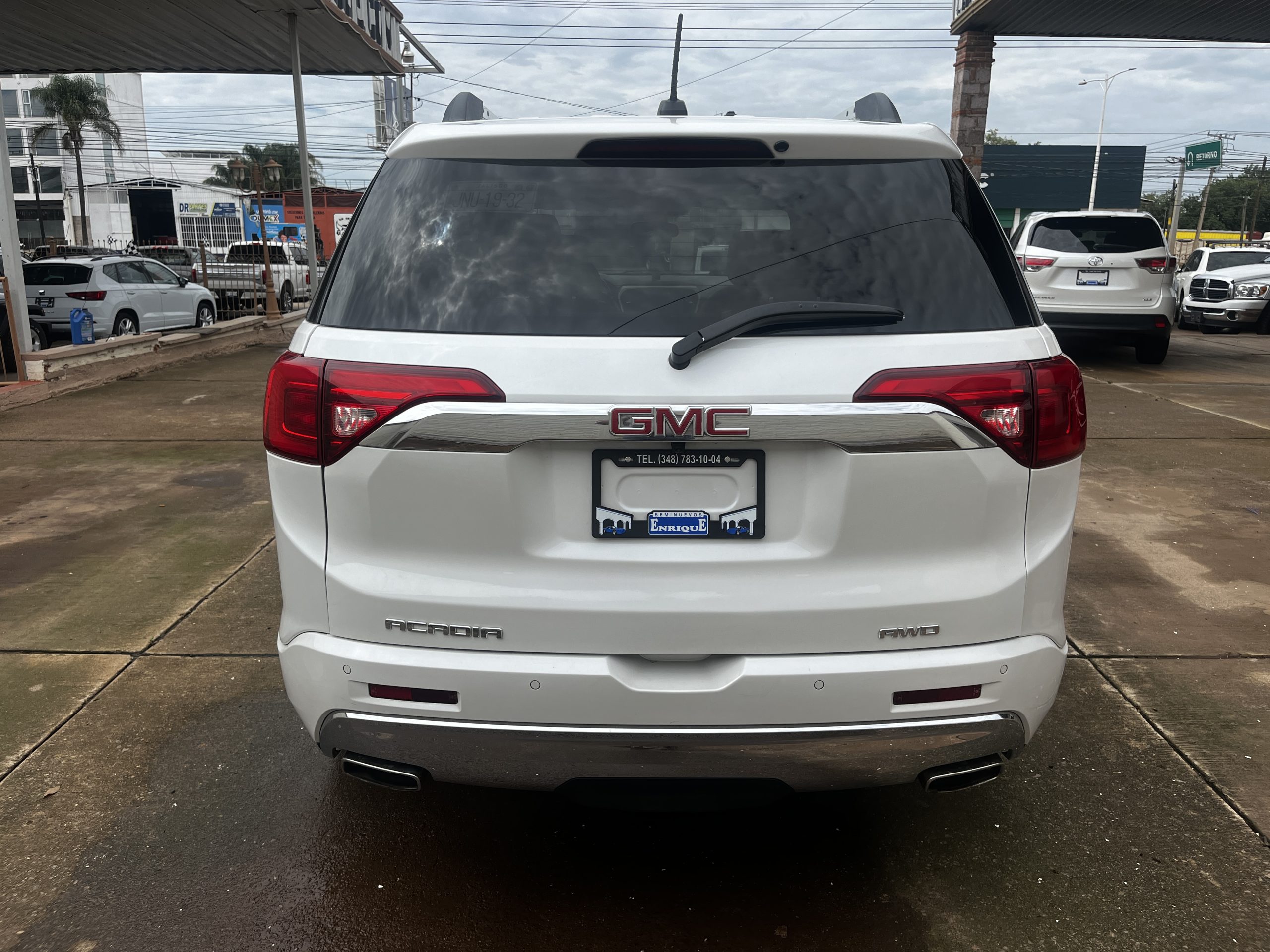 GMC Acadia 2017 Denali Automático Blanco