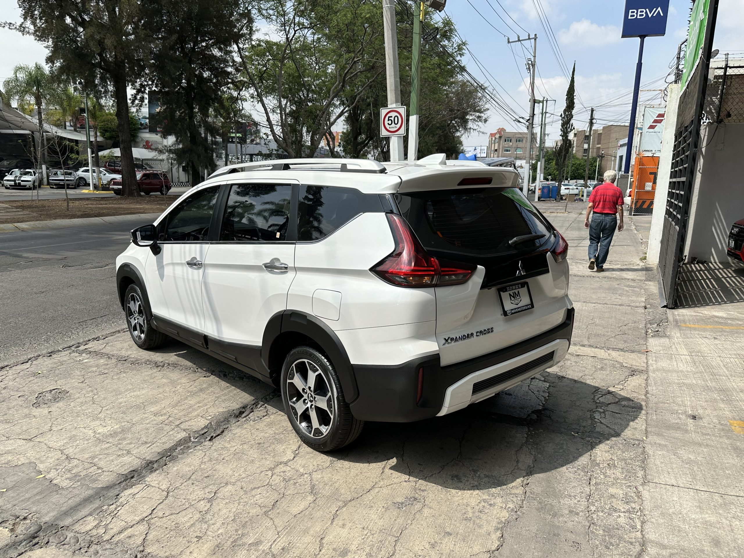 Mitsubishi XPander 2023 Ltd Automático Blanco