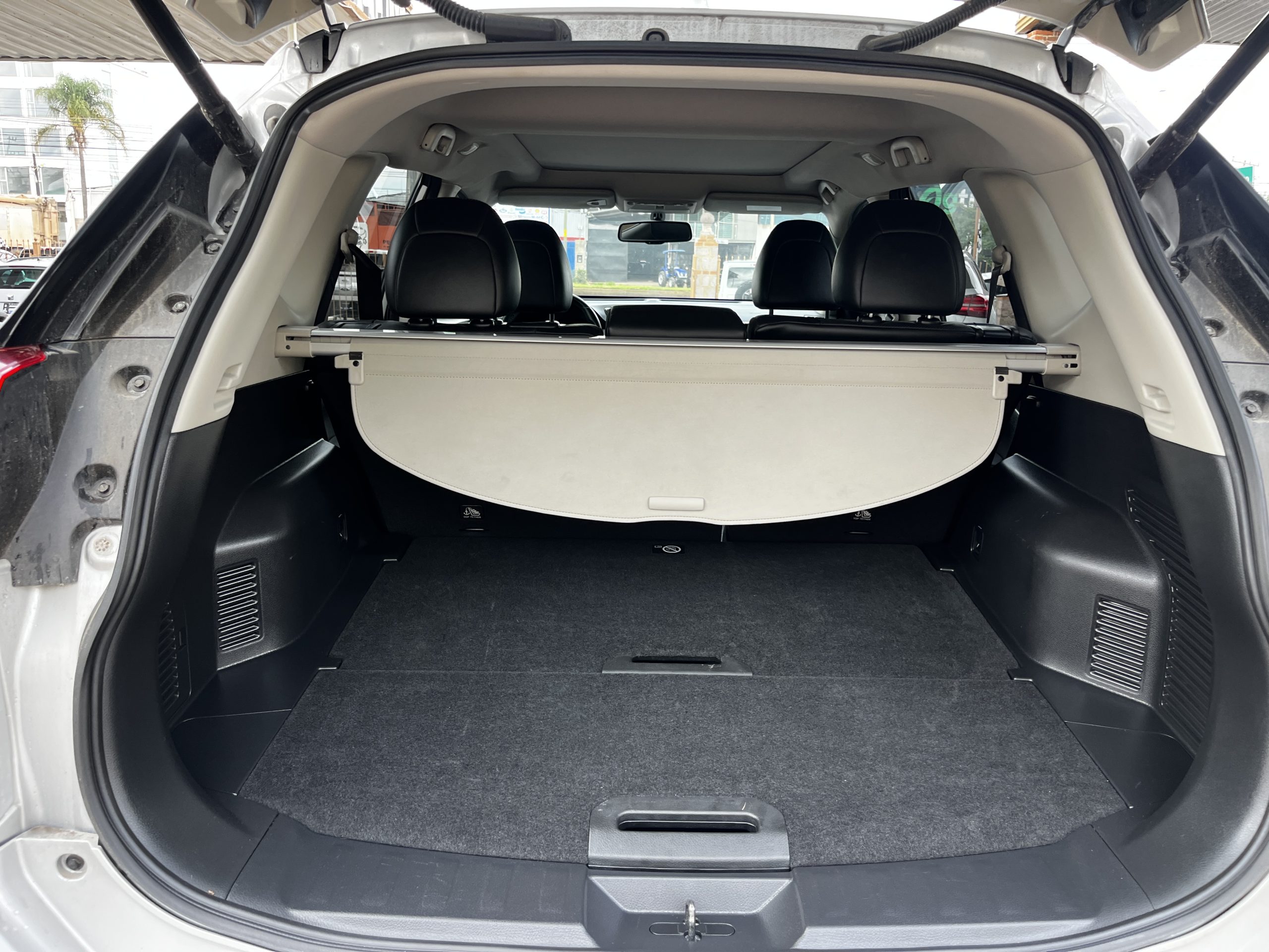 Nissan X-Trail 2019 Exclusive Automático Plata