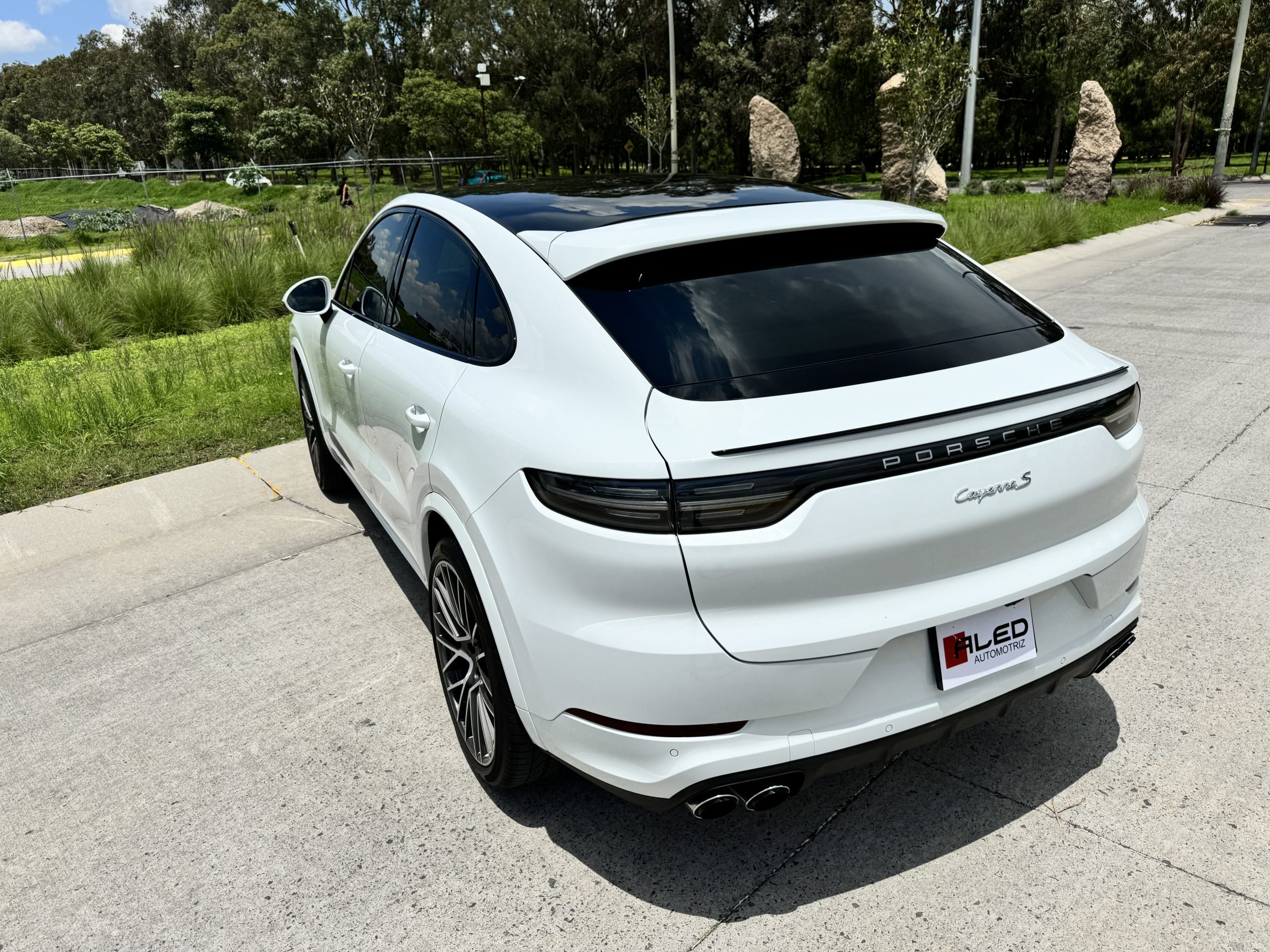 Porsche Cayenne 2023 S Coupe Automático Blanco