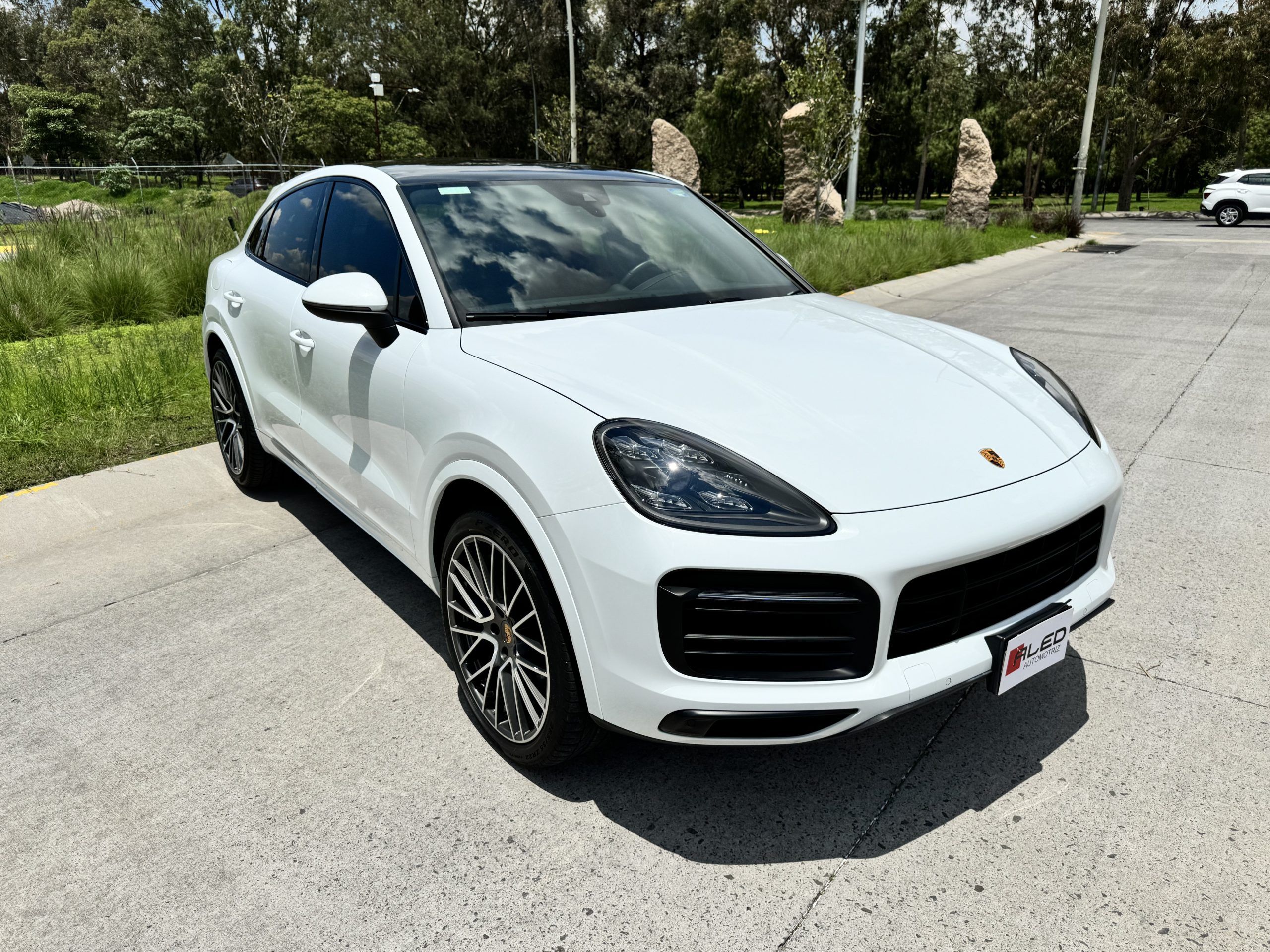 Porsche Cayenne 2023 S Coupe Automático Blanco