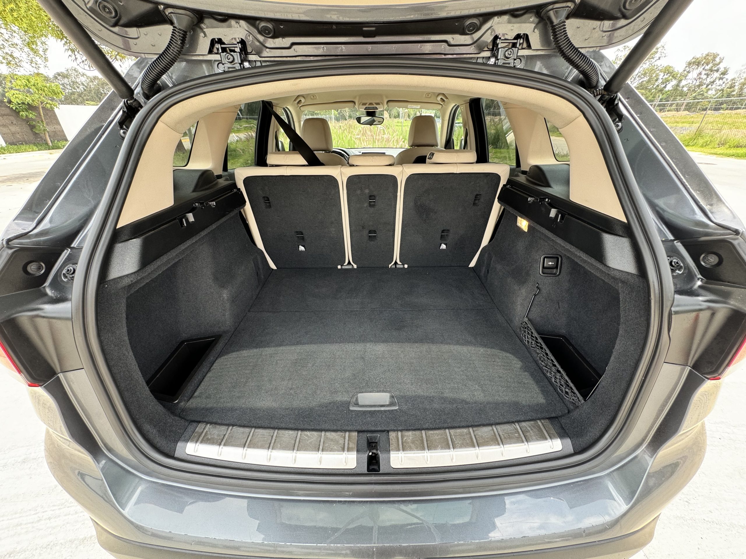 BMW X1 2021 20i X Line Automático Gris