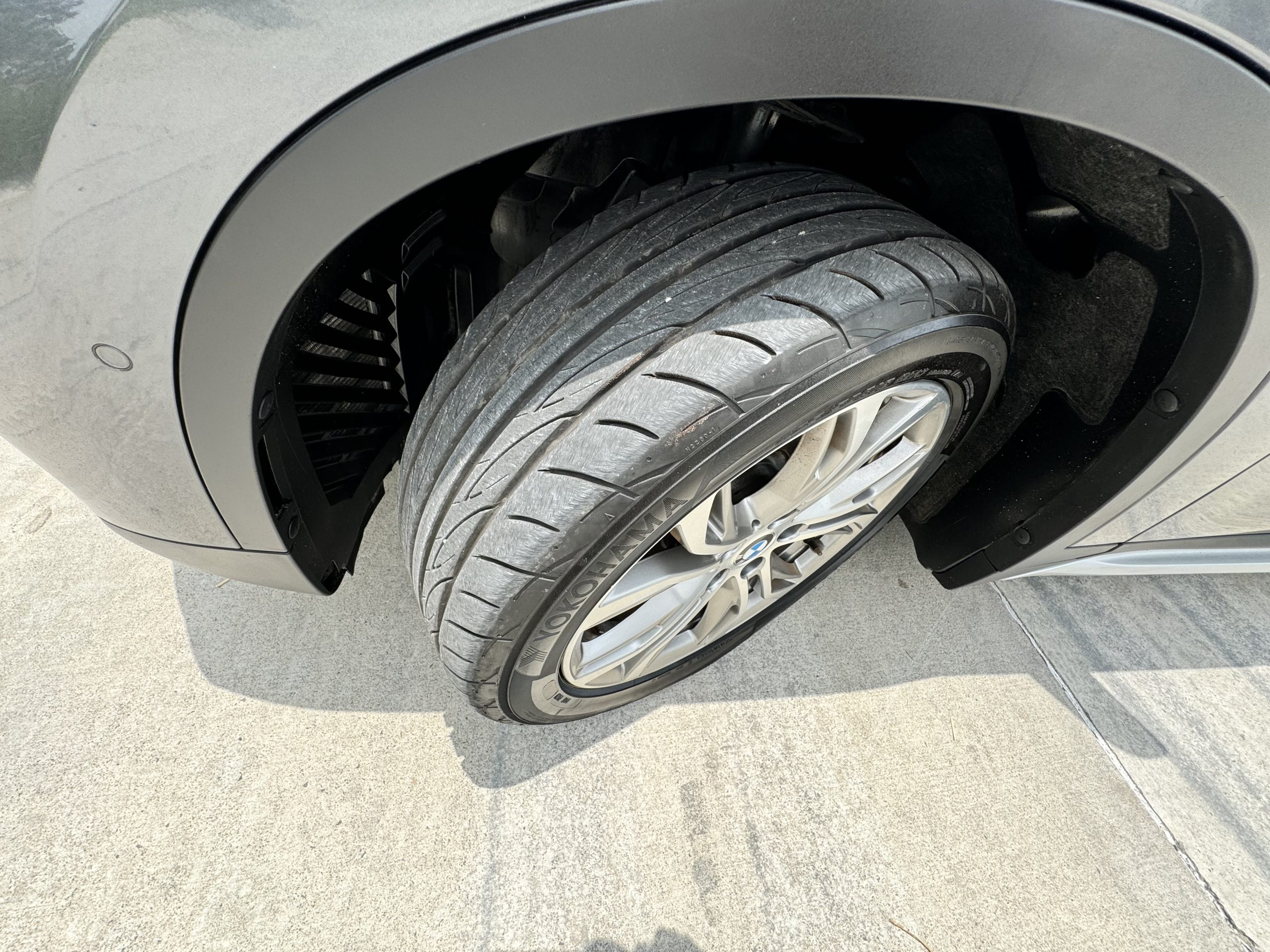 BMW X1 2021 20i X Line Automático Gris