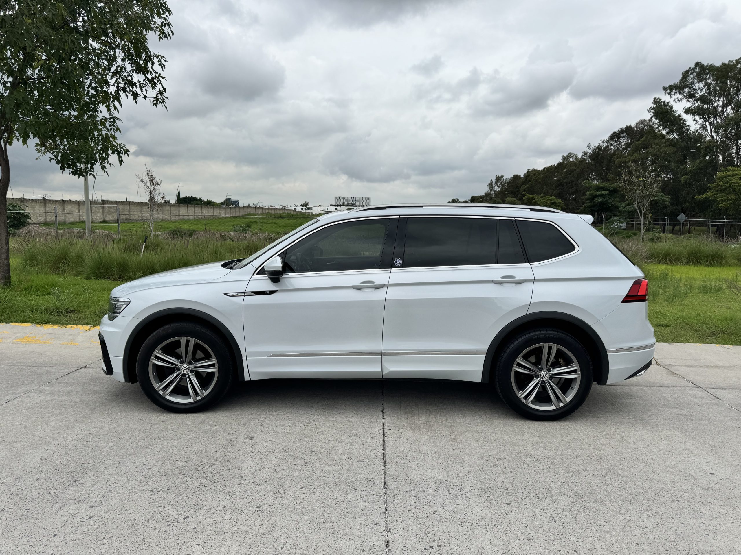 Volkswagen Tiguan 2018 R Line Automático Blanco