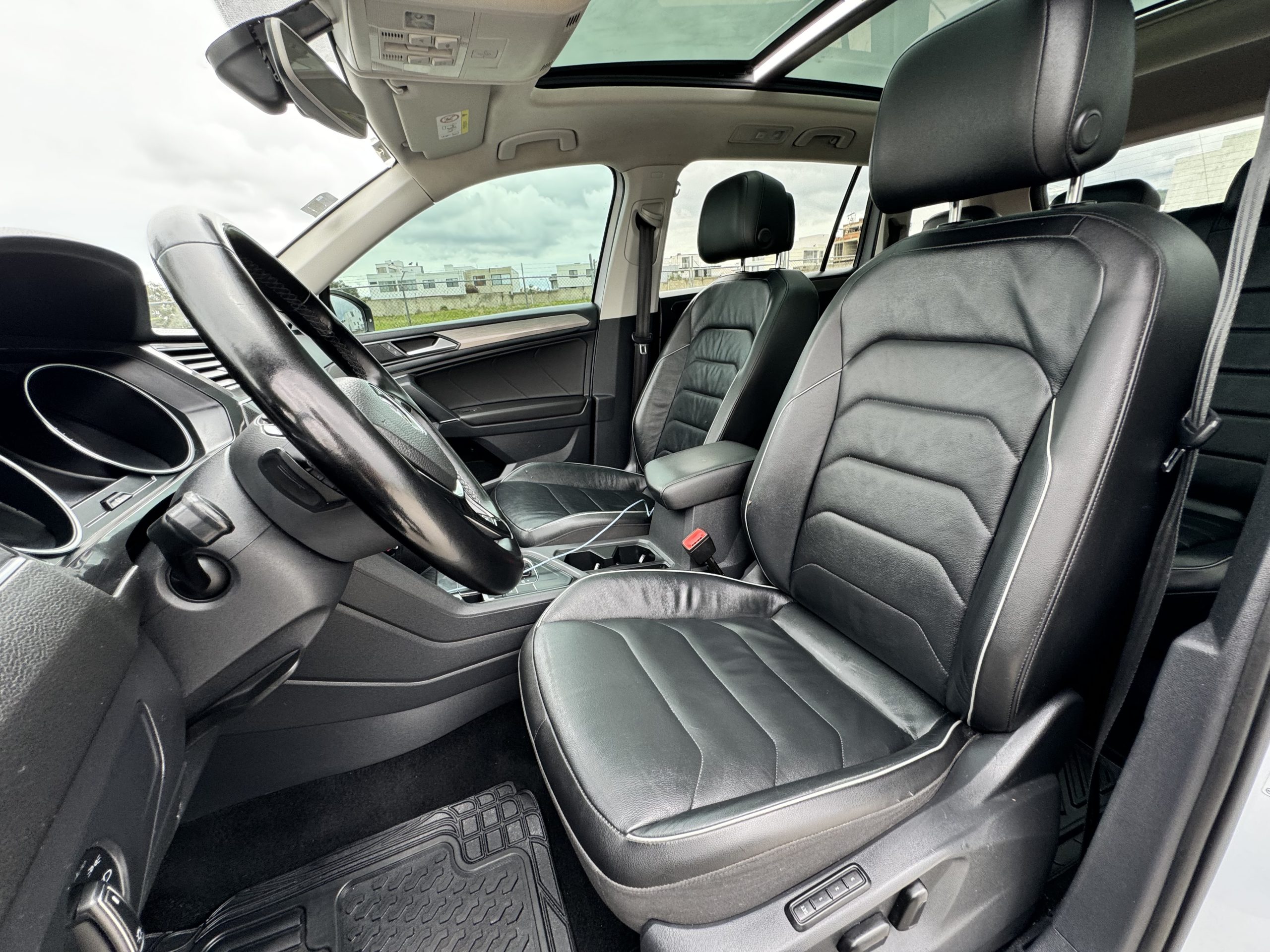 Volkswagen Tiguan 2018 R Line Automático Blanco