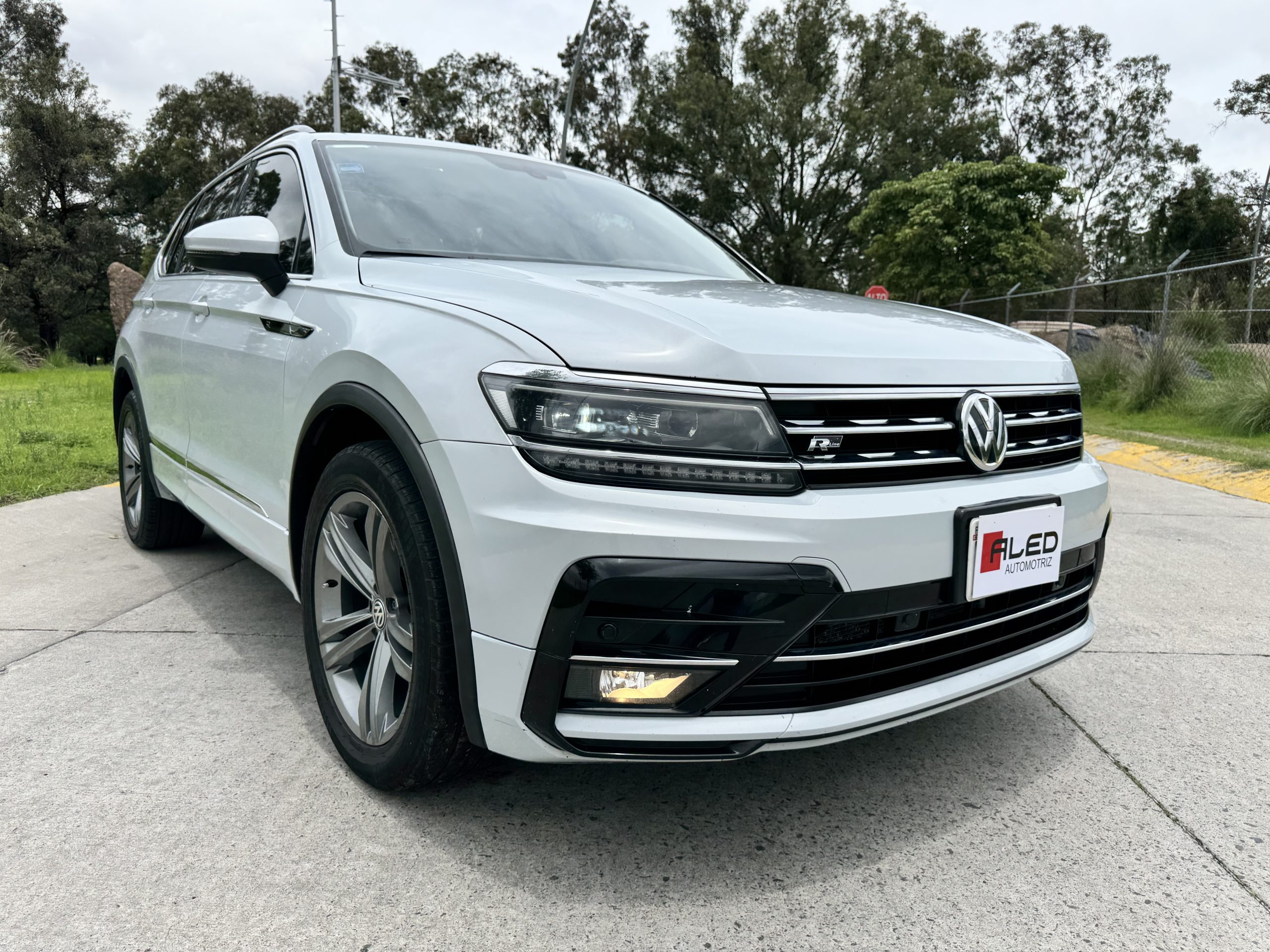Volkswagen Tiguan 2018 R Line Automático Blanco